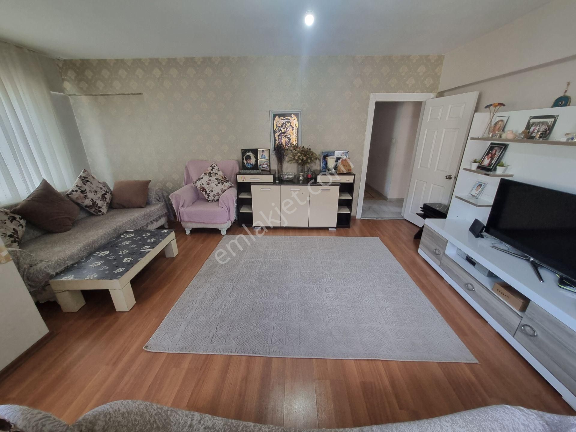 Ümraniye Madenler Mahallesinde Şahane Konum Satılık 3+1 Daire - Görsel 5