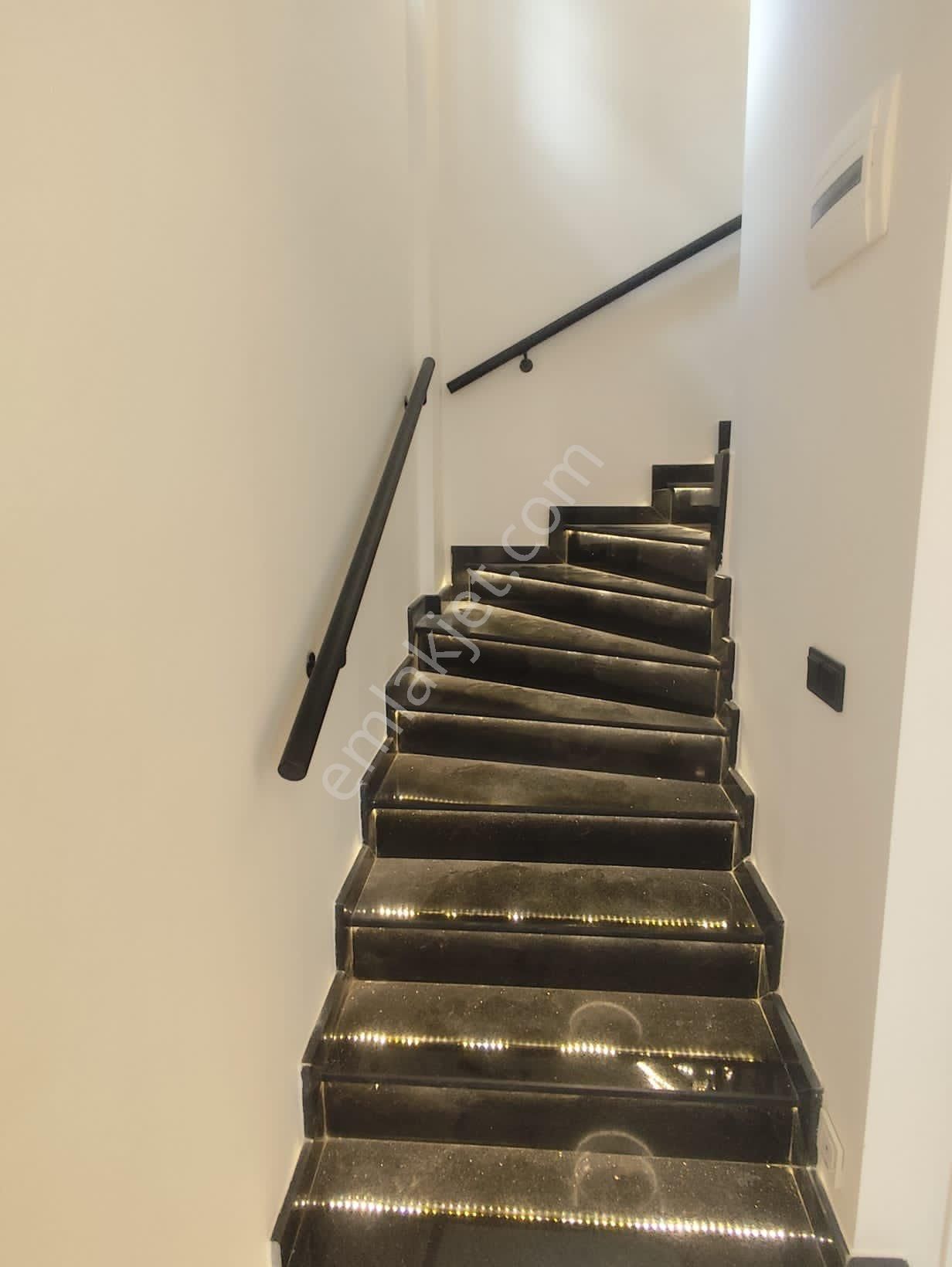 Güzelçamlı'da Deniz Ve Orman Manzaralı 5+2 Lüks Satılık Villa - Görsel 25