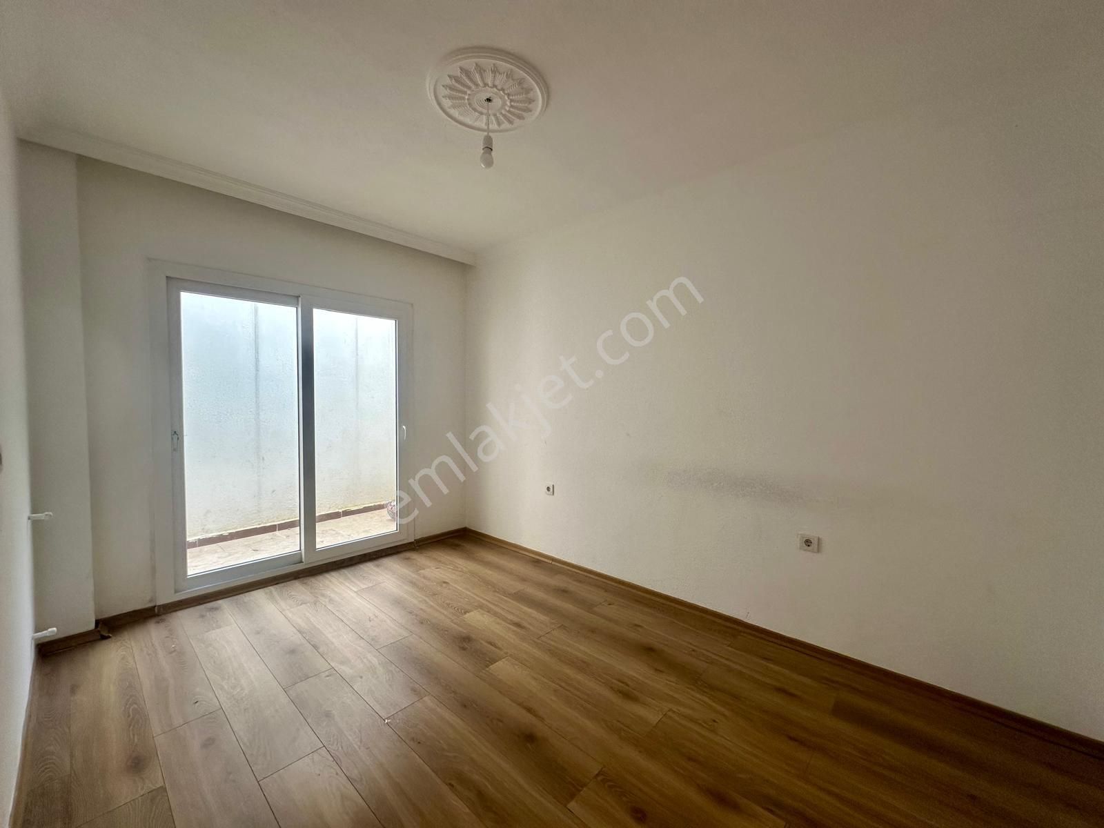 Turgutreis Akçaalan 2+1 Balkonlu Zemin Kat Satılık Daire - Görsel 13