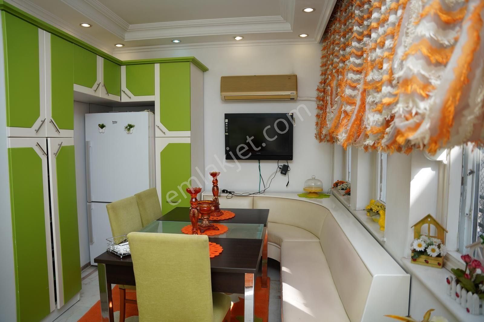 Konyaaltı Cadde Yakını Asansörlü Katta Dubleks - Görsel 10