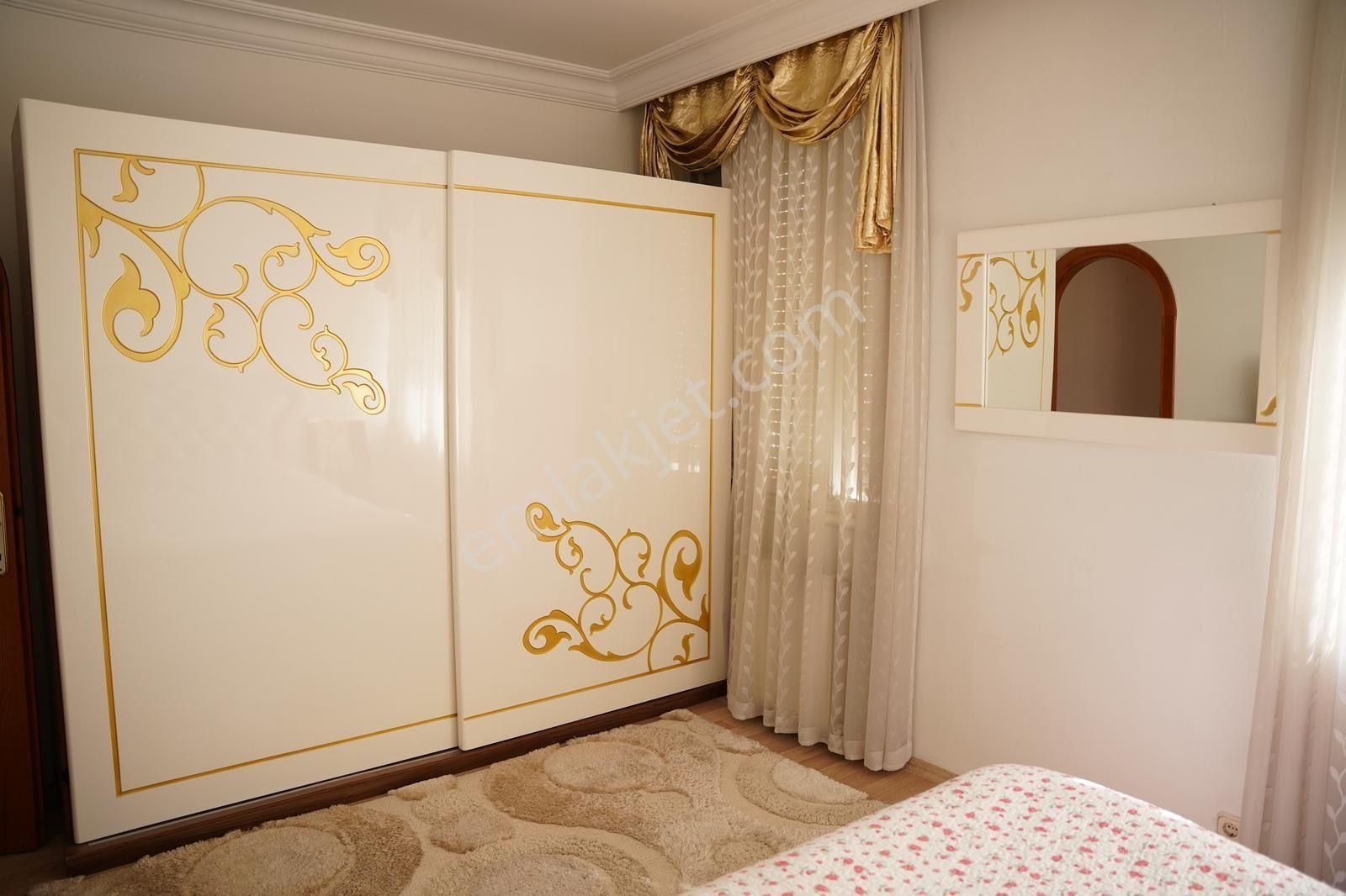 Konyaaltı Cadde Yakını Asansörlü Katta Dubleks - Görsel 17