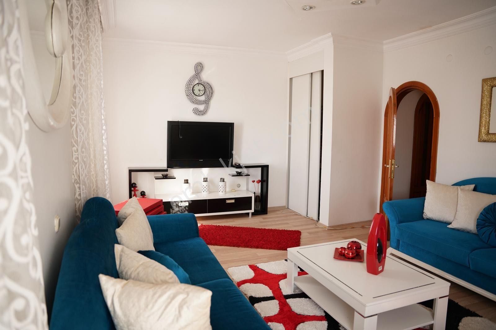 Konyaaltı Cadde Yakını Asansörlü Katta Dubleks - Görsel 15