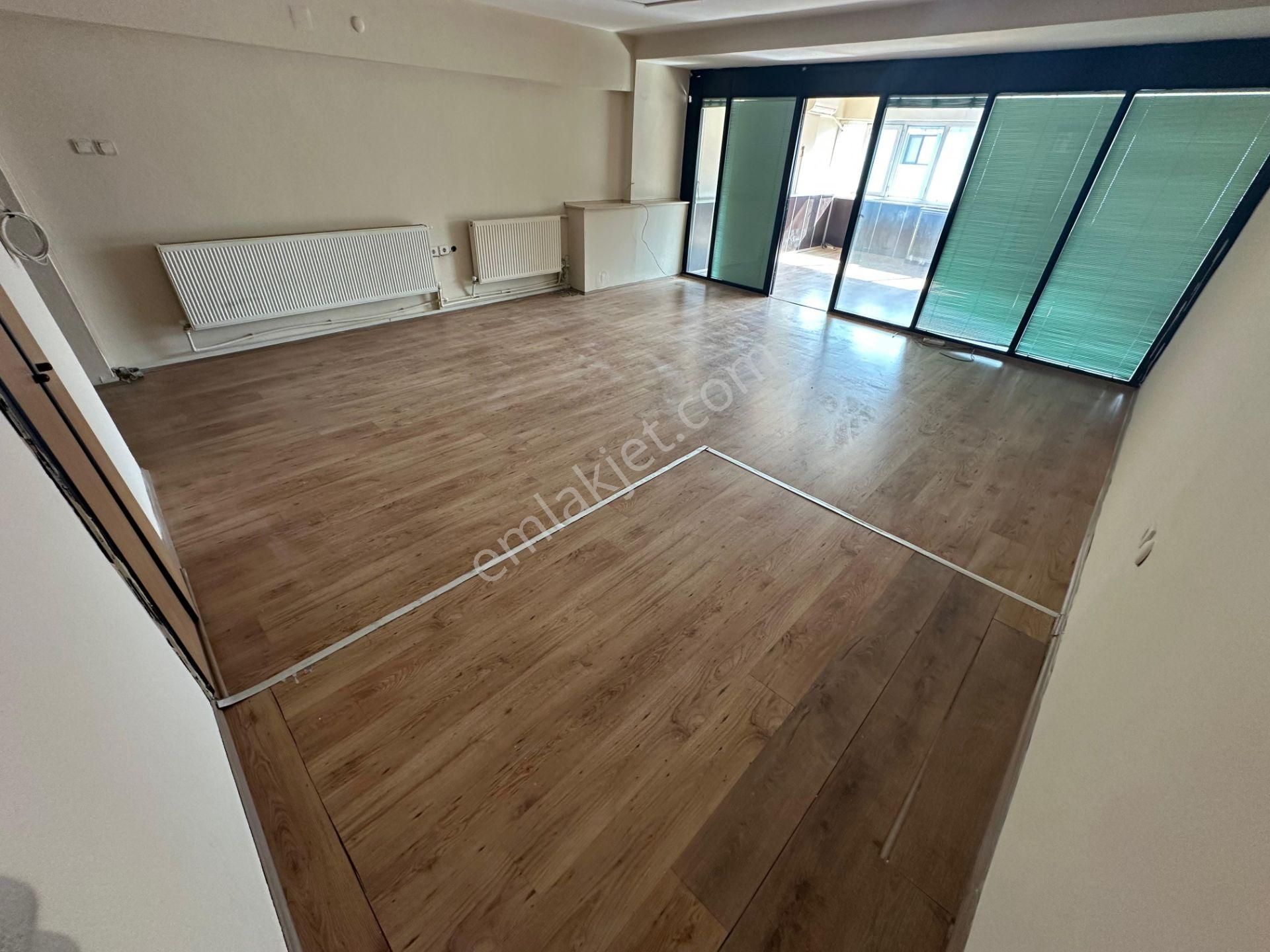 Adliye Yakını | Asansörlü, Otoparklı Geniş 1+1 Kiralık Ofis - Görsel 8