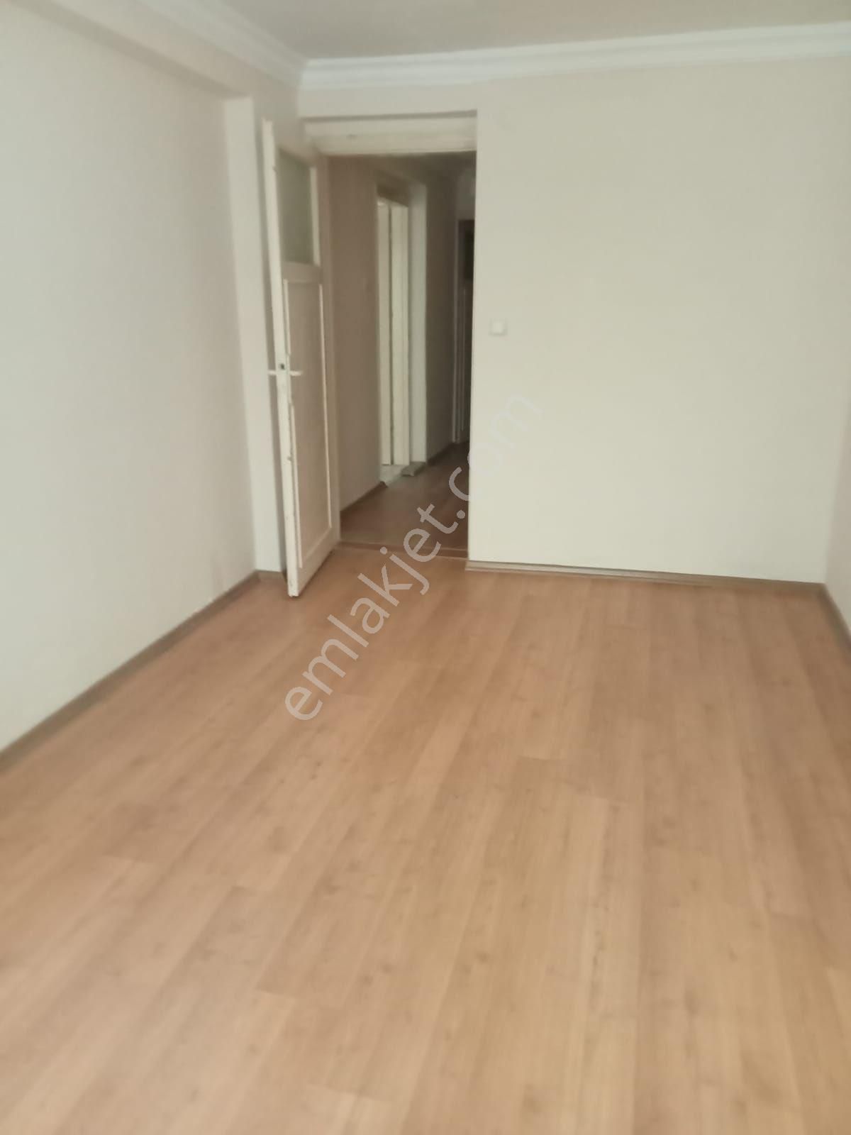 Göztepe'de 2+1 , 85 M2 ,doğalgazlı - Görsel 3