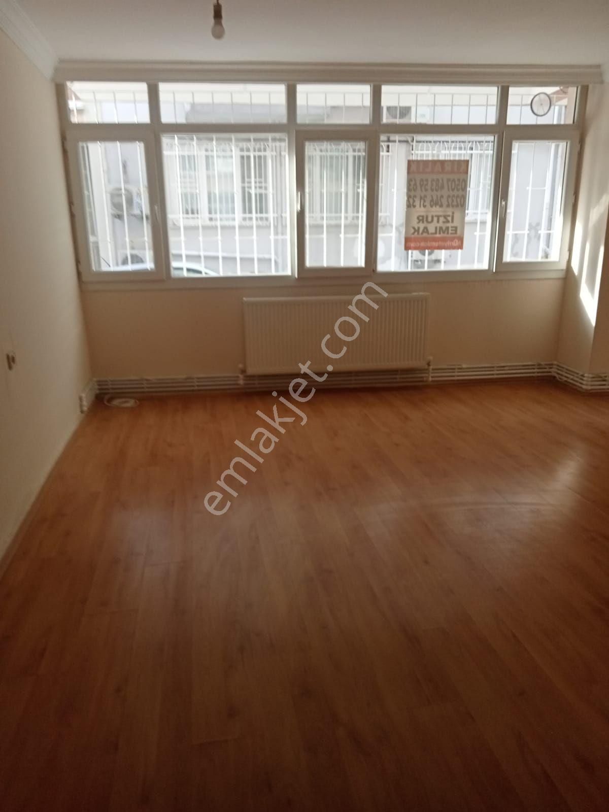 Göztepe'de 2+1 , 85 M2 ,doğalgazlı