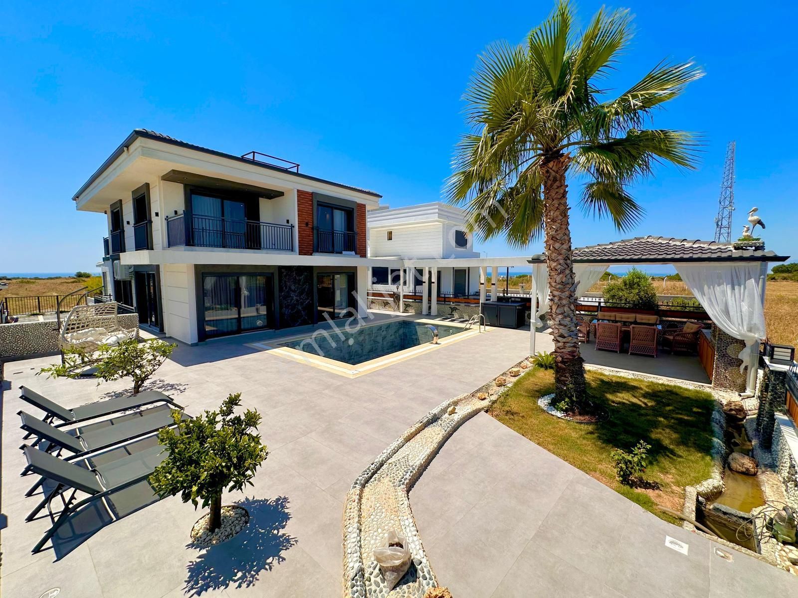 Didim'de Satılık Ultra Lüks 7+1 Malikane - Görsel 18