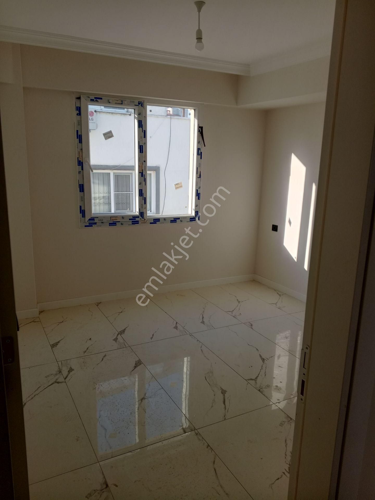 Nazilli Şahin Emlaktan Yeşil Mh.satılık Daire - Görsel 2