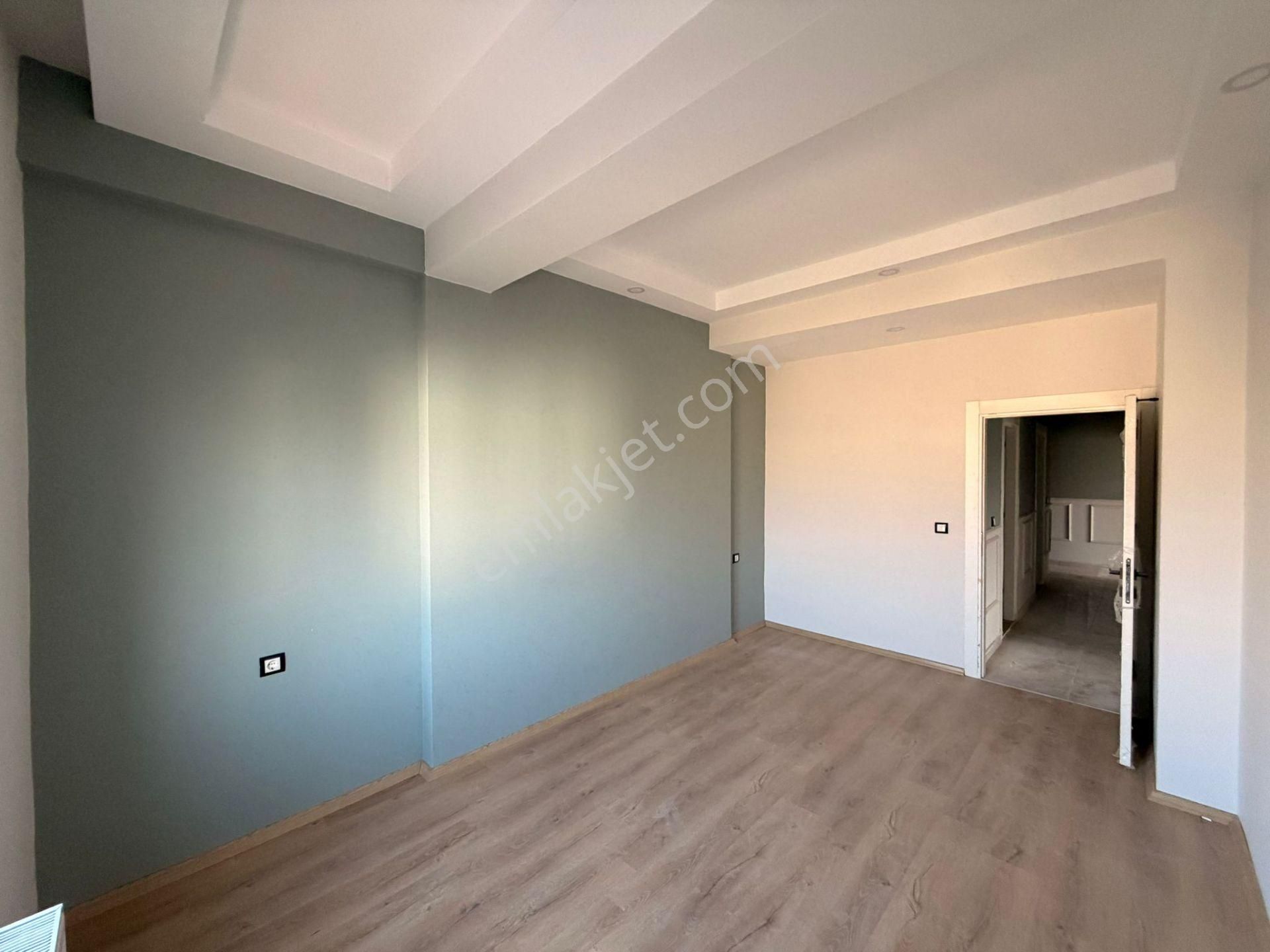 Barak Emlak'tan Ana Cadde Üstü Satılık 2+1 Dairemiz - Görsel 7