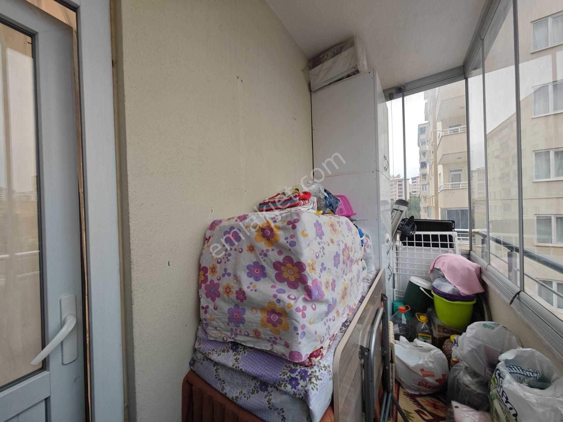 Kutlar*dan 2+1 Gözde Daire *abdülhamithan* - Görsel 24