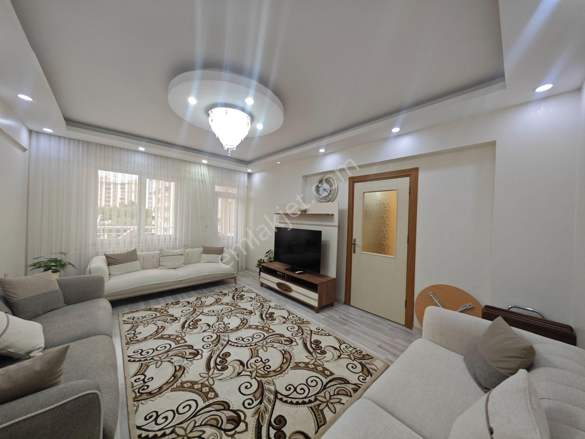 Kutlar*dan 2+1 Gözde Daire *abdülhamithan* - Görsel 9