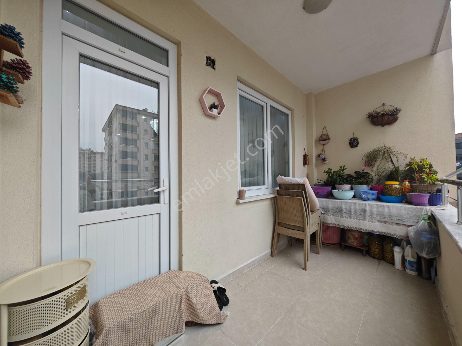 Kutlar*dan 2+1 Gözde Daire *abdülhamithan* - Görsel 25