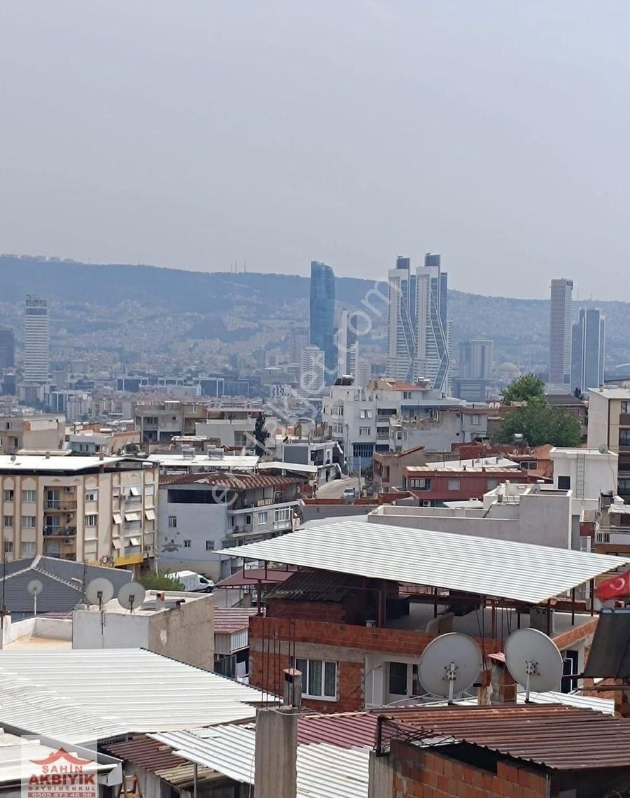 Bayraklı Şehir Hastanesi Yakını Geniş 1+1 Eşyalı Teras Kat - Görsel 2