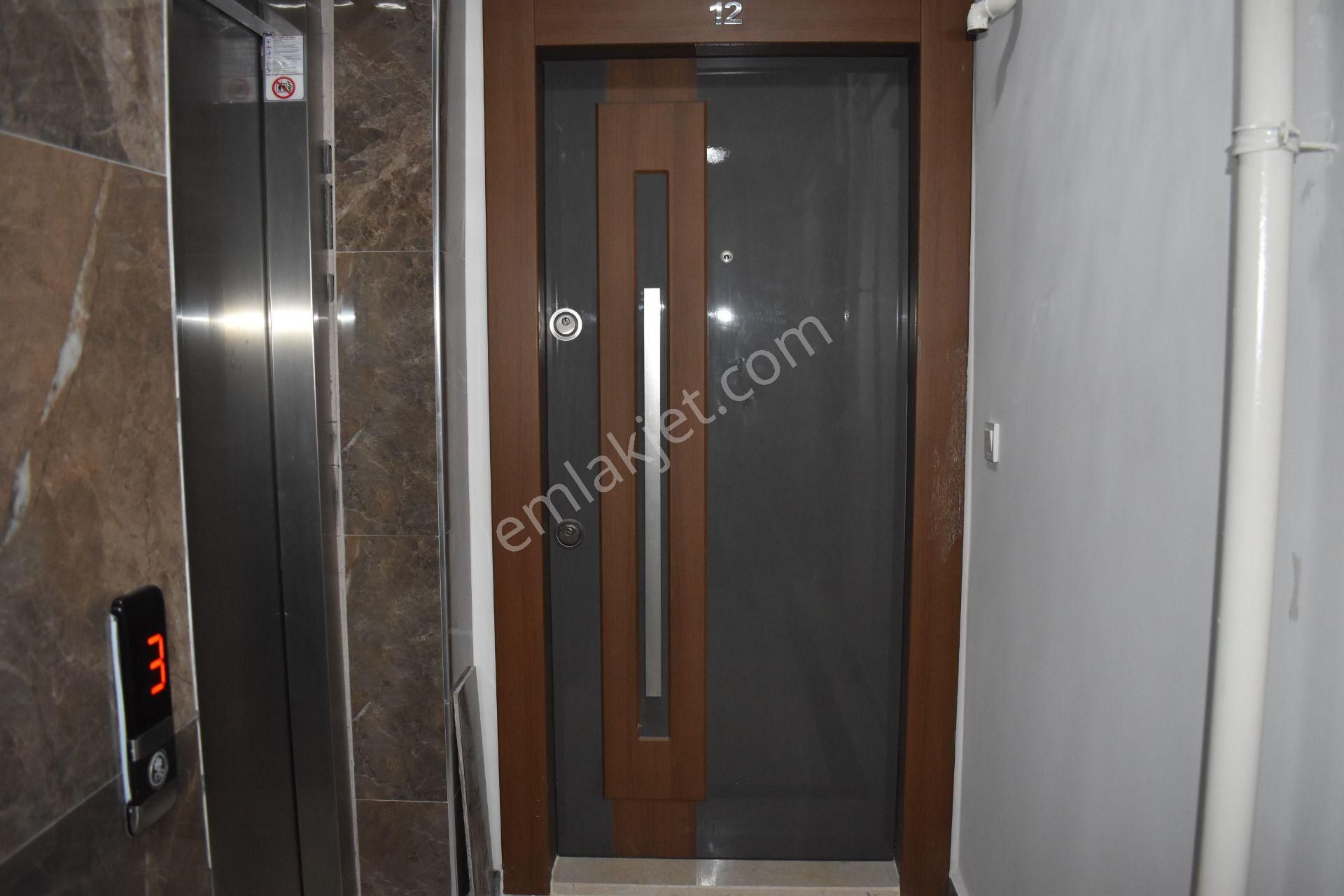 Büyükçekmece Cumhuriyet Mah Lüks Butik Sitede Arakat Sıfır 2+1 Satılık Daire - Görsel 5