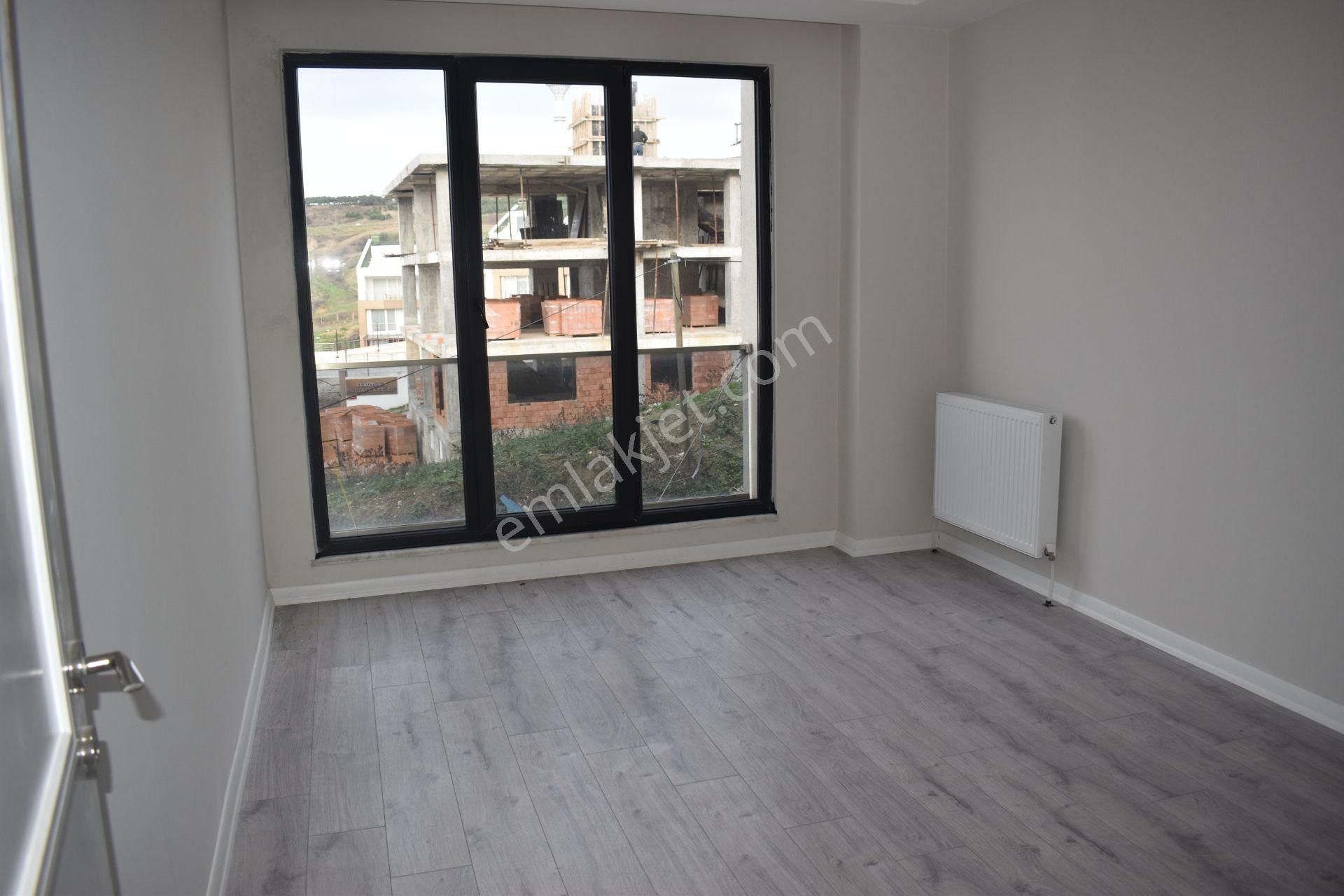 Büyükçekmece Cumhuriyet Mah Lüks Butik Sitede Arakat Sıfır 2+1 Satılık Daire - Görsel 6