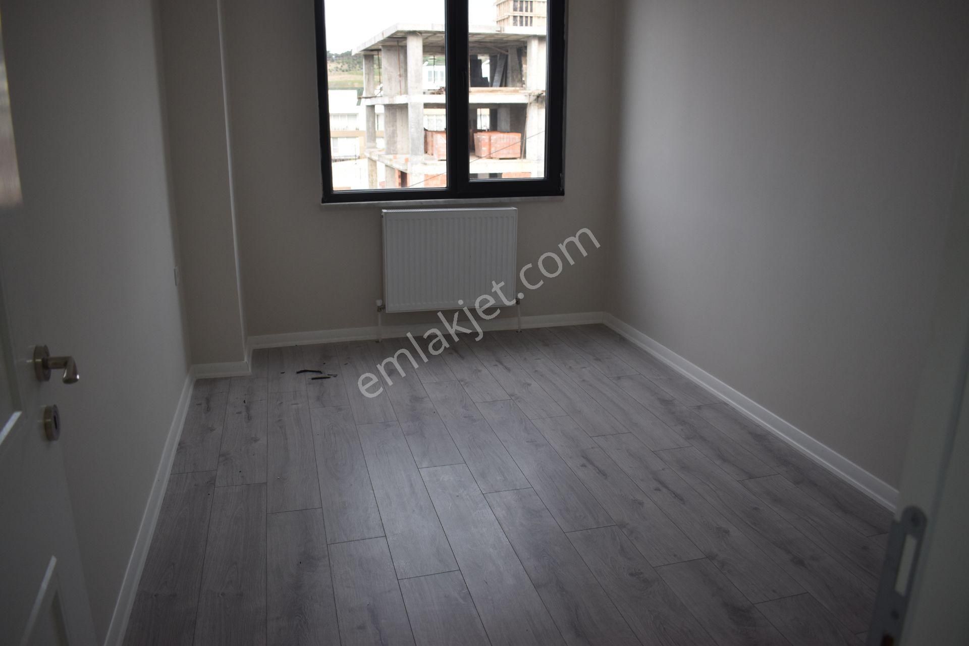 Büyükçekmece Cumhuriyet Mah Lüks Butik Sitede Arakat Sıfır 2+1 Satılık Daire - Görsel 15