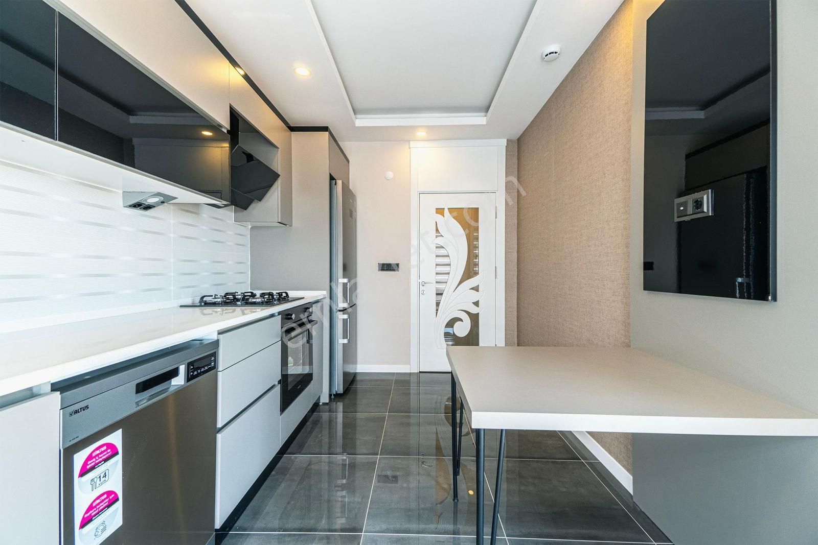 Fevzi Çakmak'ta Bölgenin En Geniş 3+1 Satılık Dairesi - Görsel 8