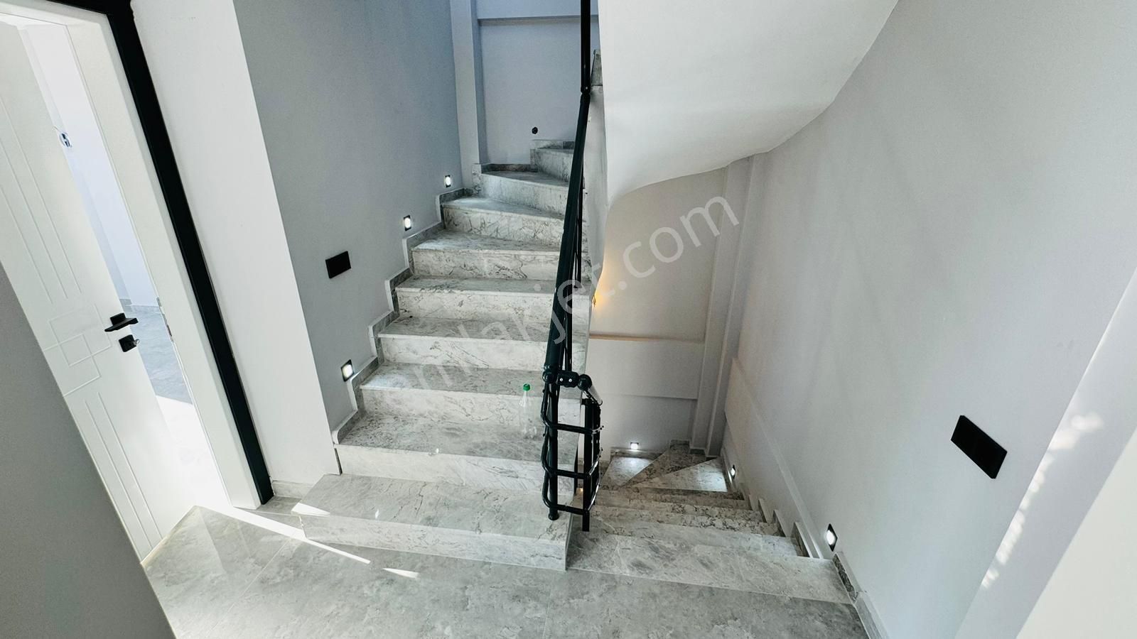 Didim Hisar Mahallesinde Satılık 3+1 Villa - Görsel 8