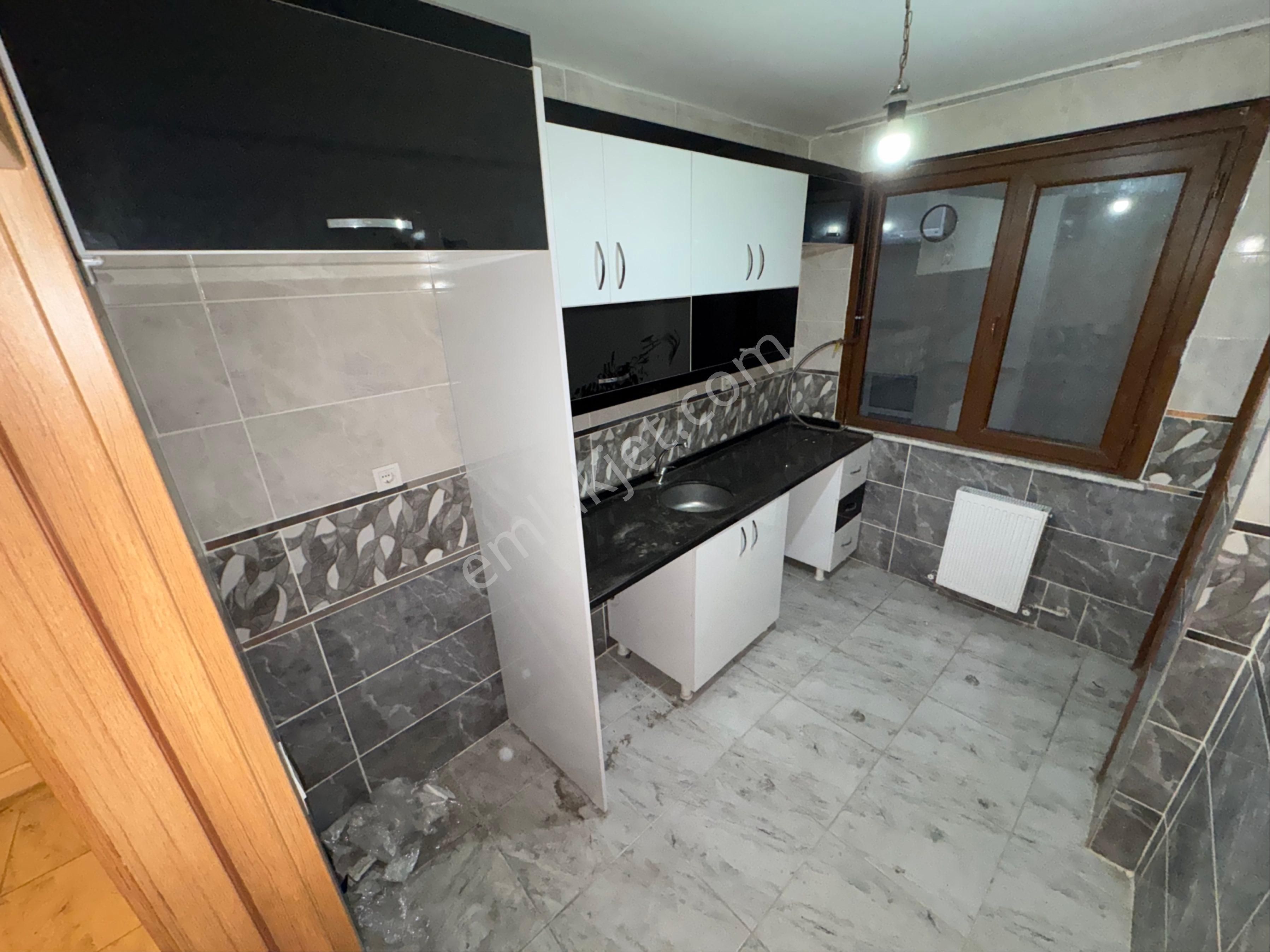 Zafer Yapıdan Satılık Ortakatdaire 1.kat 2+1 85m2 Balkonlu 2019yapı İstanbul Sultangazi Esentepemhde - Görsel 16