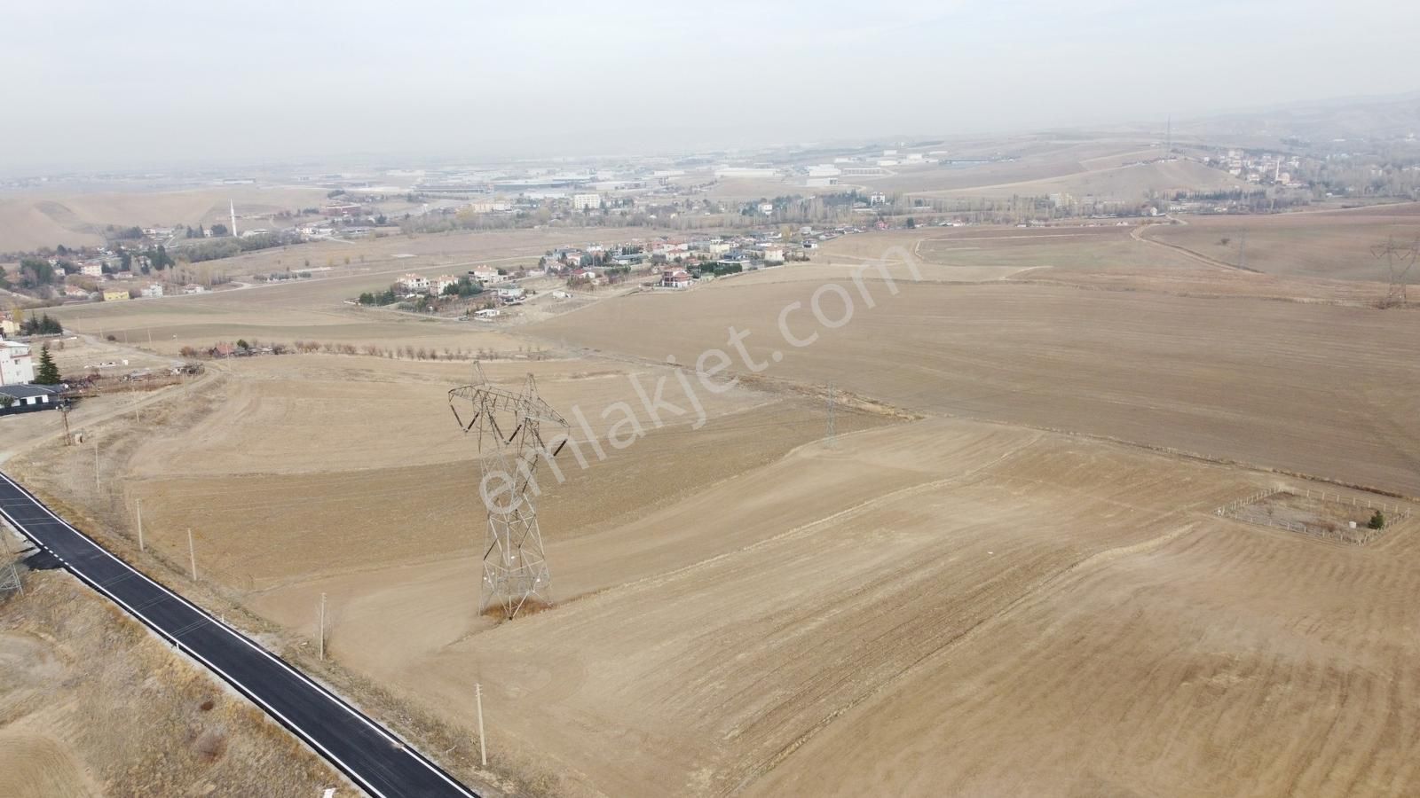 -*altınova Da Bi Daire Getirili 220 Metre 8 Katlı Bölgede*-* - Görsel 23