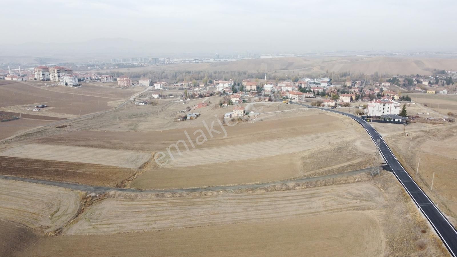 -*altınova Da Bi Daire Getirili 220 Metre 8 Katlı Bölgede*-* - Görsel 25