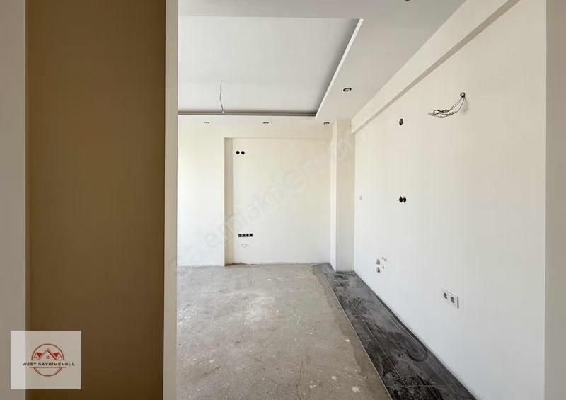 Bornovada Site İçi İzev Yapı Kalitesiyle Satılık 1+1 Sıfır Daire - Görsel 6