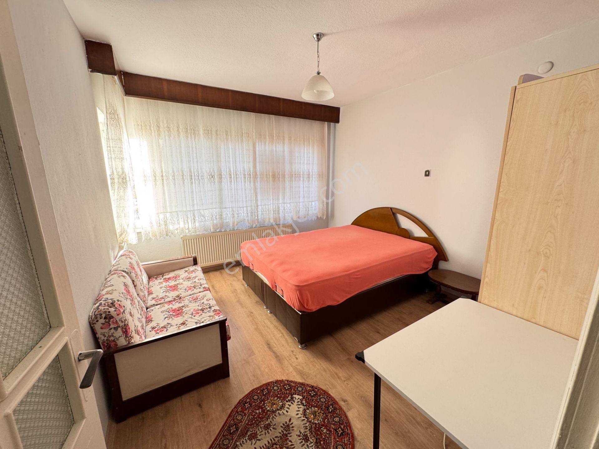 Sevinç'ten Ordu Caddesi Happy Üstünde Eşyalı 3+1 125m² Kiralık Daire