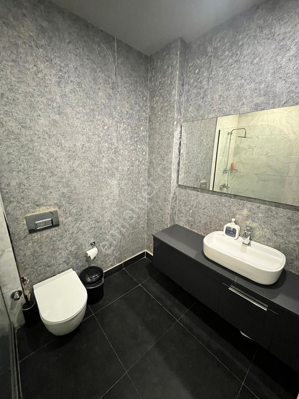Ataşehir Örnek Mh.günlük Kiralık Mutfaklı, Geniş, Konforlu Daire - Görsel 22