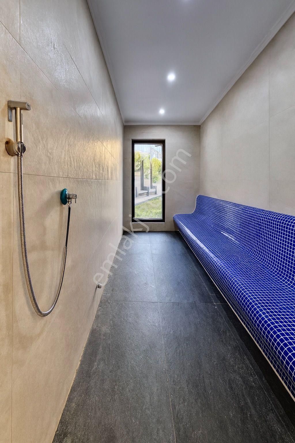 Oba'da Aktiviteli Butik Sitede Eşyalı 2+1 Daire - Görsel 32