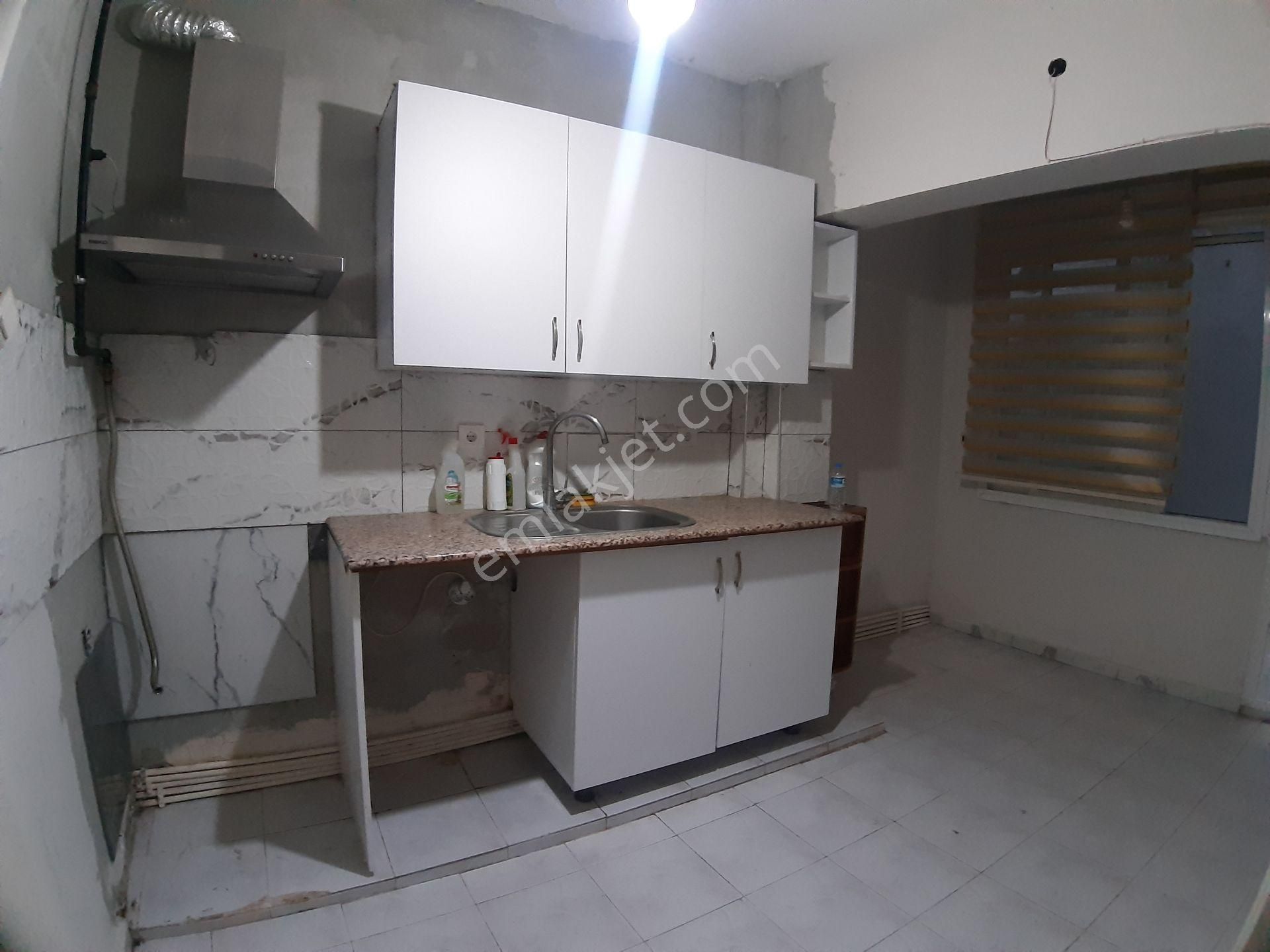 Kiralık Daire, 2+1, D.gazlı,kısmi Tadilatlı, Alaybeyde, Çakırdan - Görsel 5