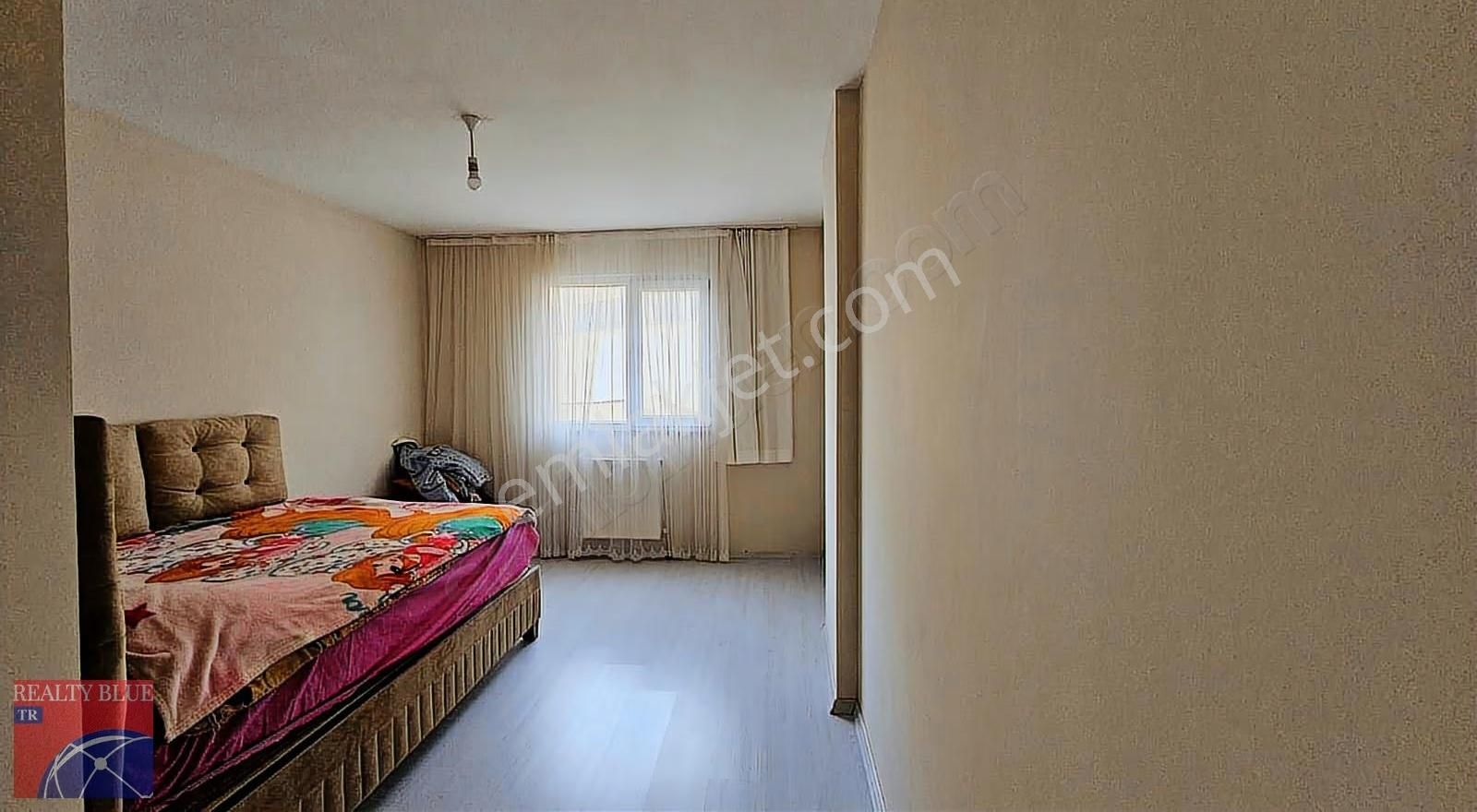 Pendik Güllübağlar'da Metroya Yakın Satılık Boş 2+1 Daire - Görsel 28