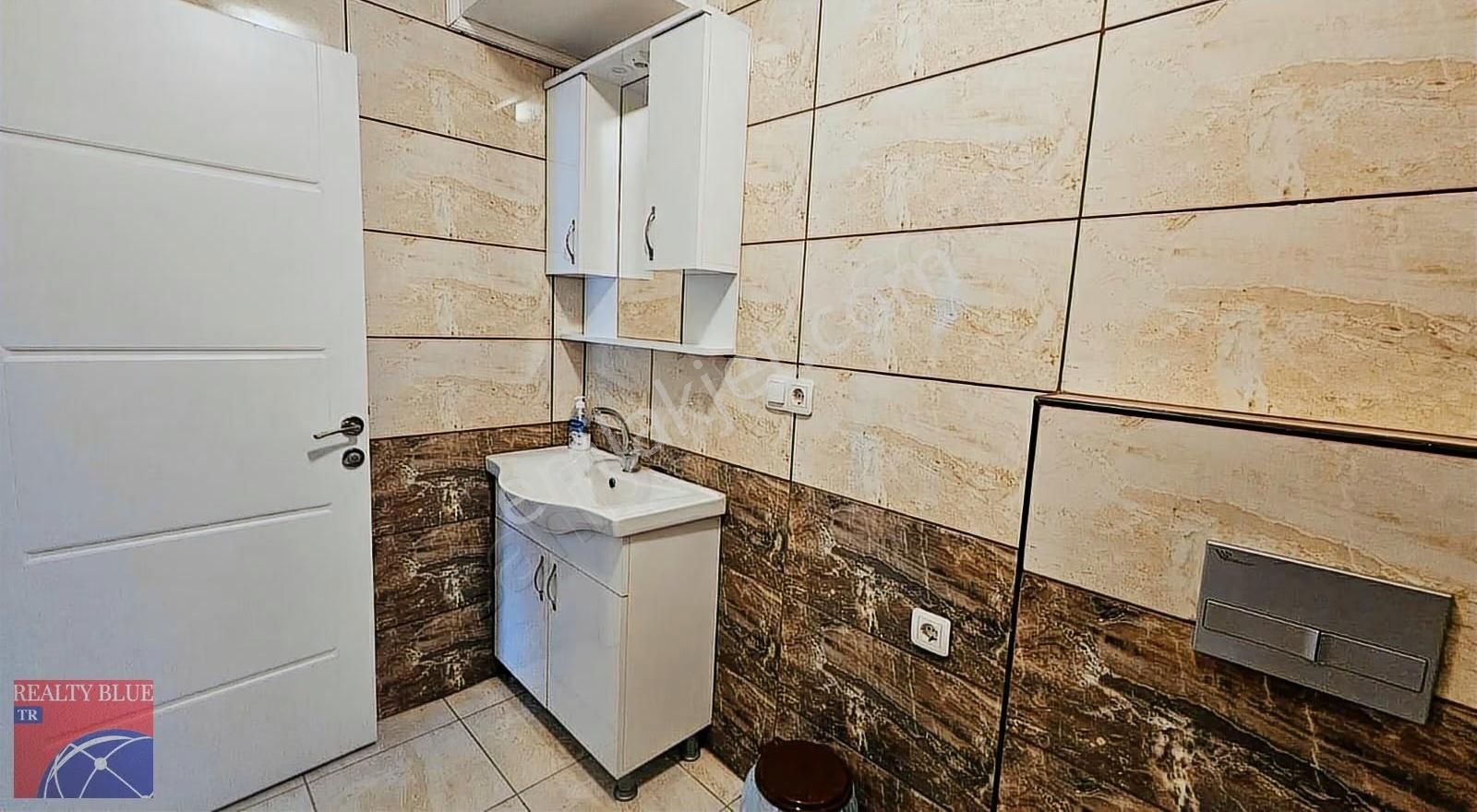 Pendik Güllübağlar'da Metroya Yakın Satılık Boş 2+1 Daire - Görsel 26