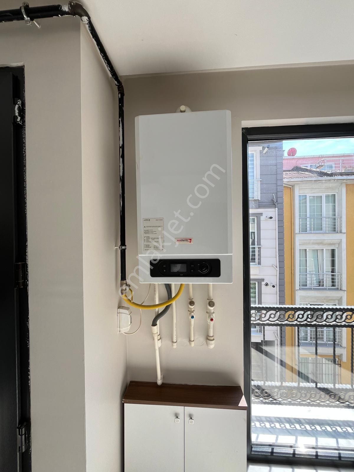 Kumburgaz Sahilinde Denize Sadece 50 Metre Mesafede Sıfır 2+1 - Görsel 16