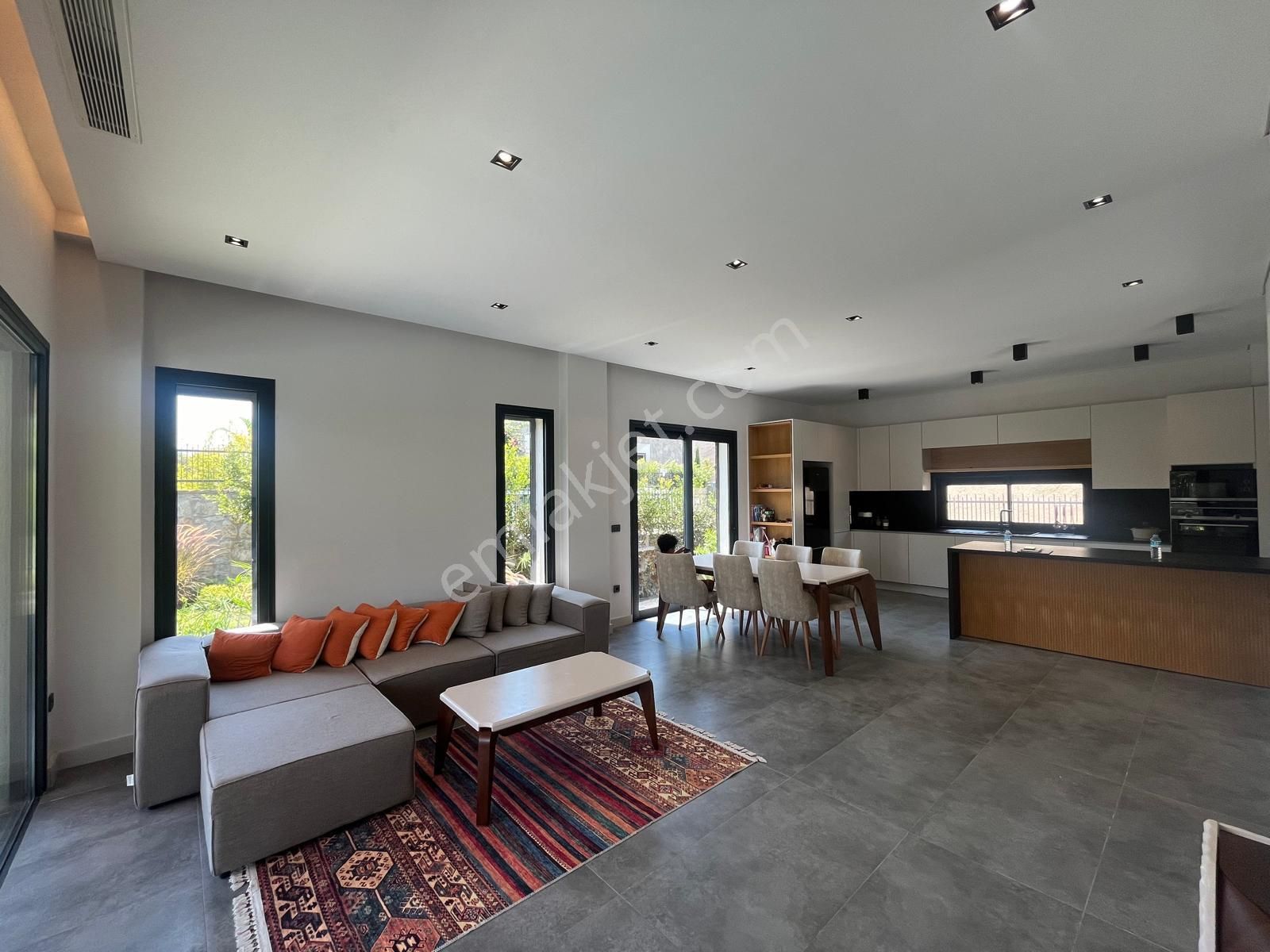 Gümüşlük Dereköy Mahallesi Doğa İle İç İçe Özel Havuzlu Müstakil Villa - Görsel 13