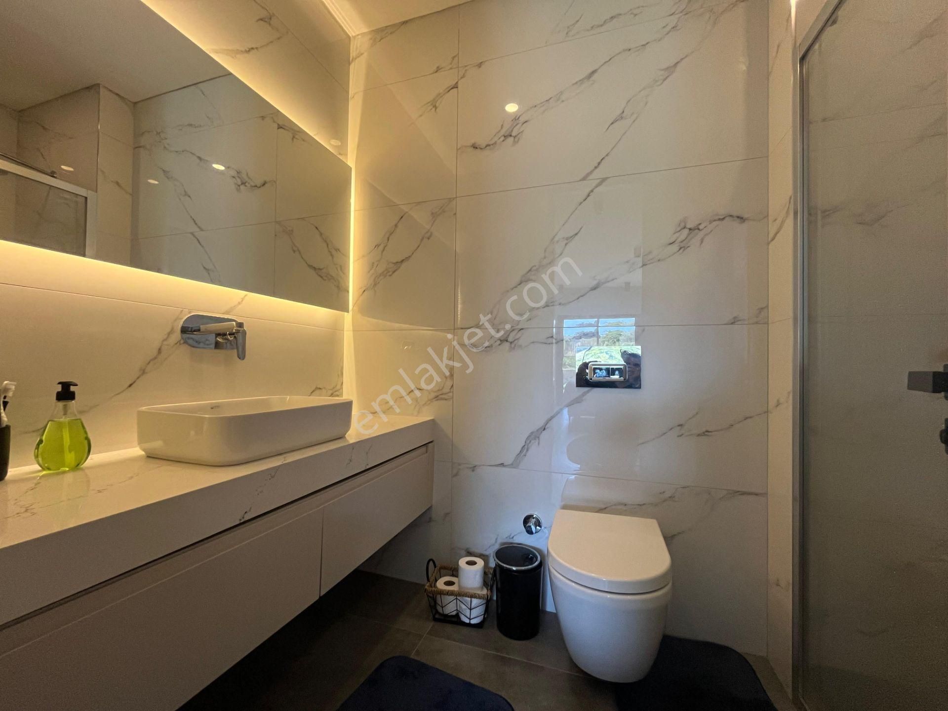 Gümüşlük Dereköy Mahallesi Doğa İle İç İçe Özel Havuzlu Müstakil Villa - Görsel 24