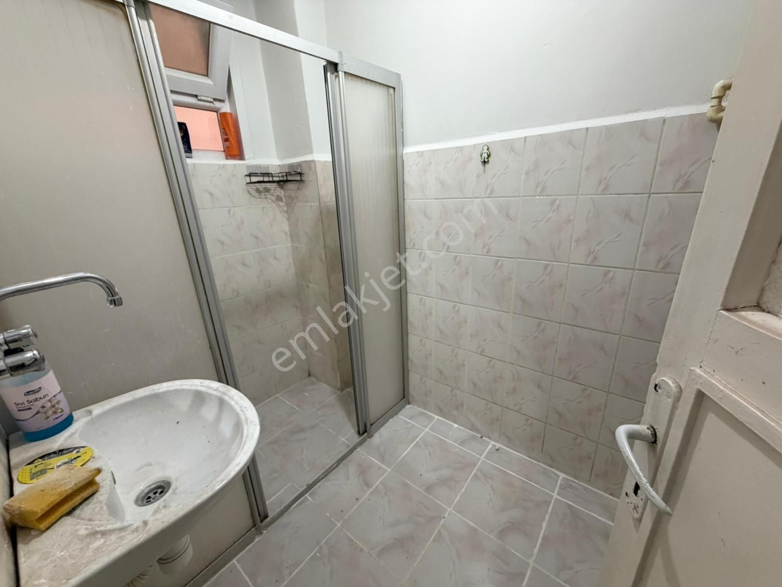 Çeliktepe'de,metroya 5 Dk,1+1, Kiralık Daire , Artum'dan - Görsel 12