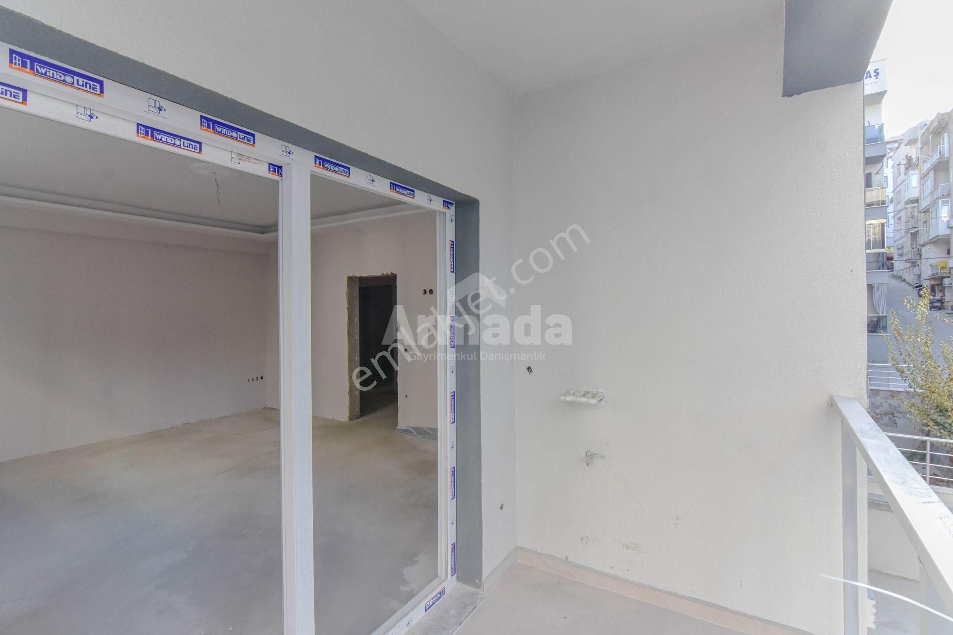 Kuşadası Merkezi Konumda 3+1 Sıfır Satılık Daire - Görsel 7