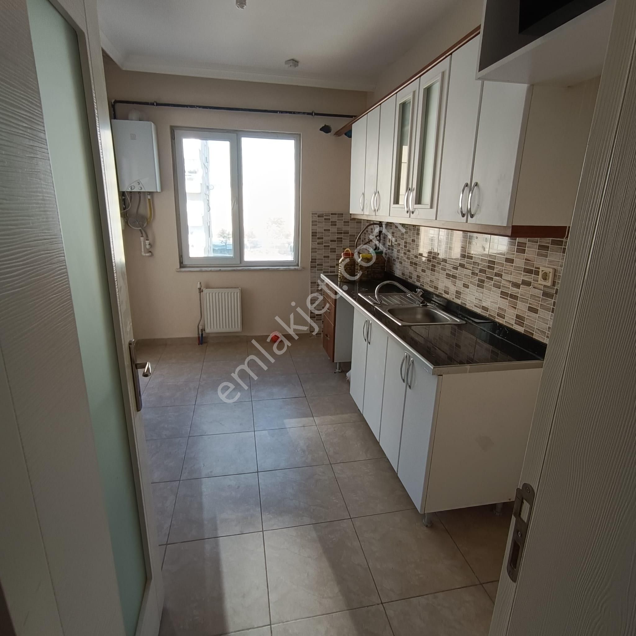 Mavi Emlaktan Güzelyurt Konutlarında Satılık 2+1 Daire 2.175.000 Tl