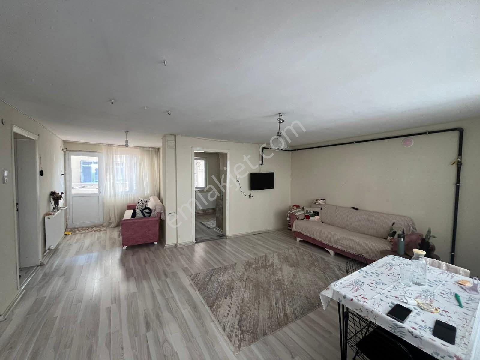 Aydın Nazilli Turan Mahallesi Tatilatli Satılık 3 Katlı Bina - Görsel 4