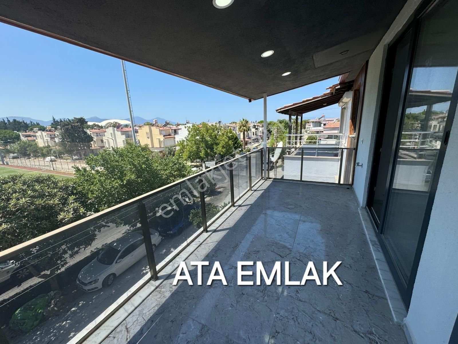 Kuşadasında Plaja 250 Mt. Ful Yapılı 4+1 Villa - Görsel 25