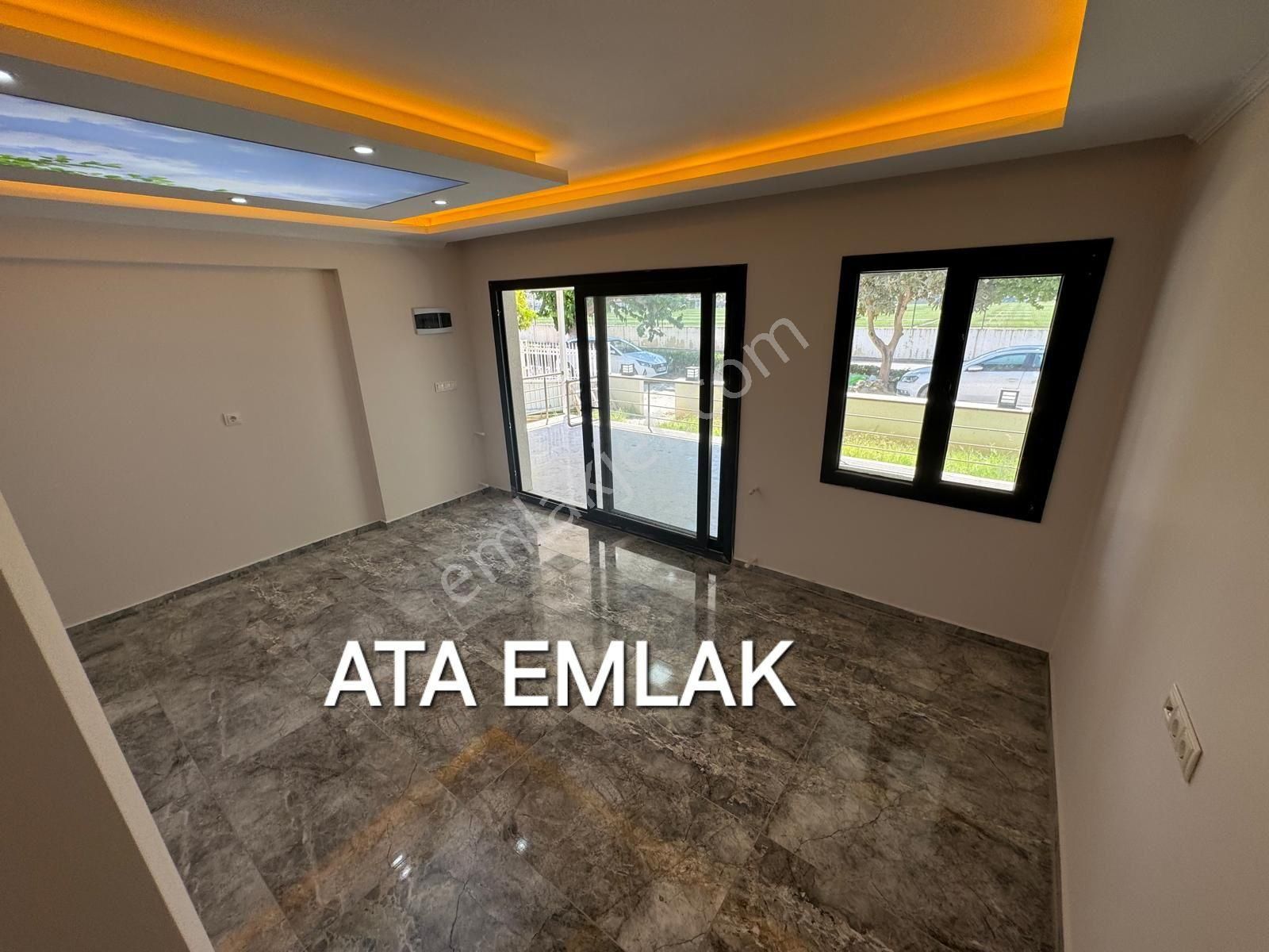 Kuşadasında Plaja 250 Mt. Ful Yapılı 4+1 Villa - Görsel 24