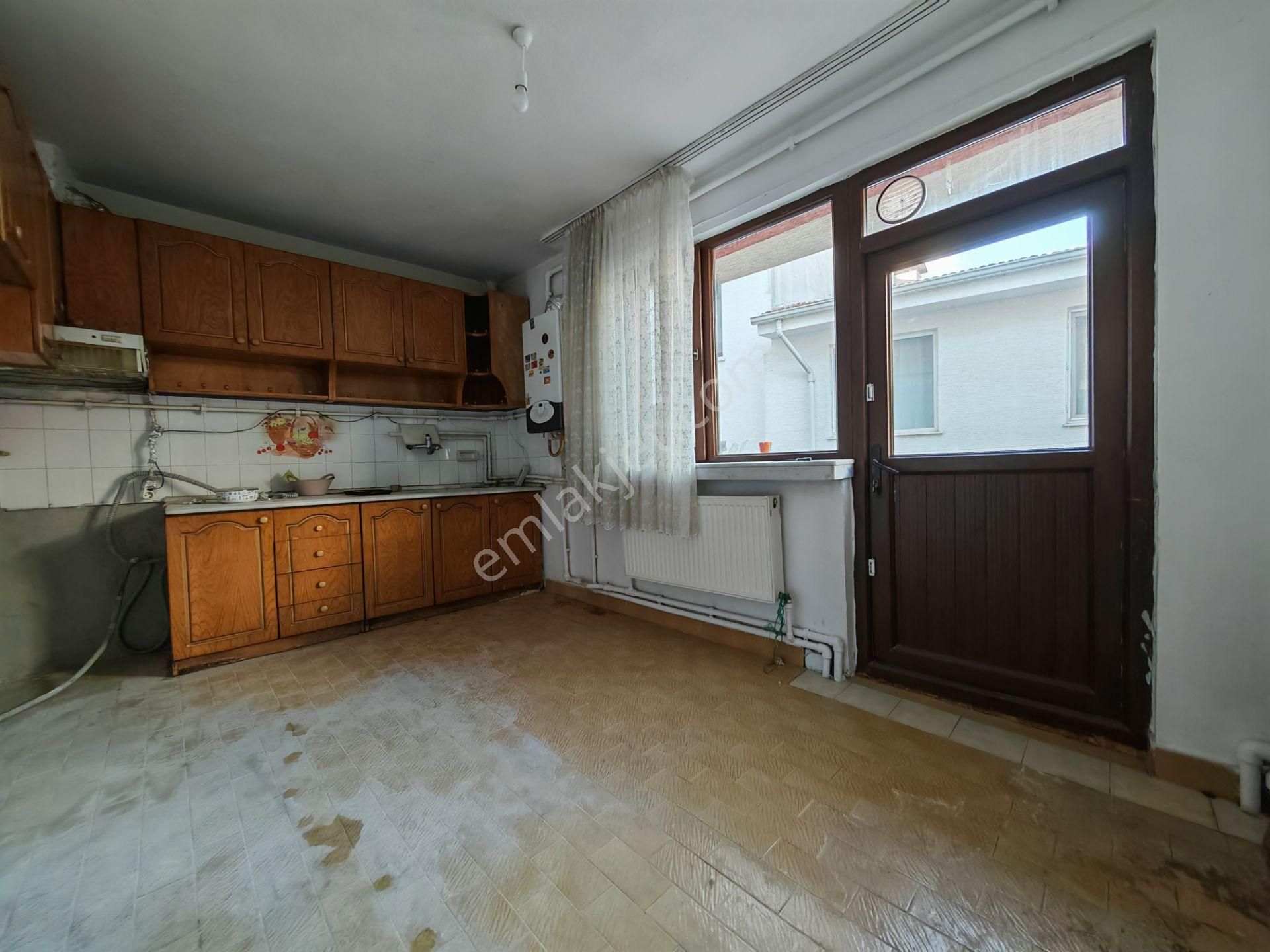 *** Büyükdere'de [ 2+1 ] Kiralık Daire 110m2 /// - Görsel 12