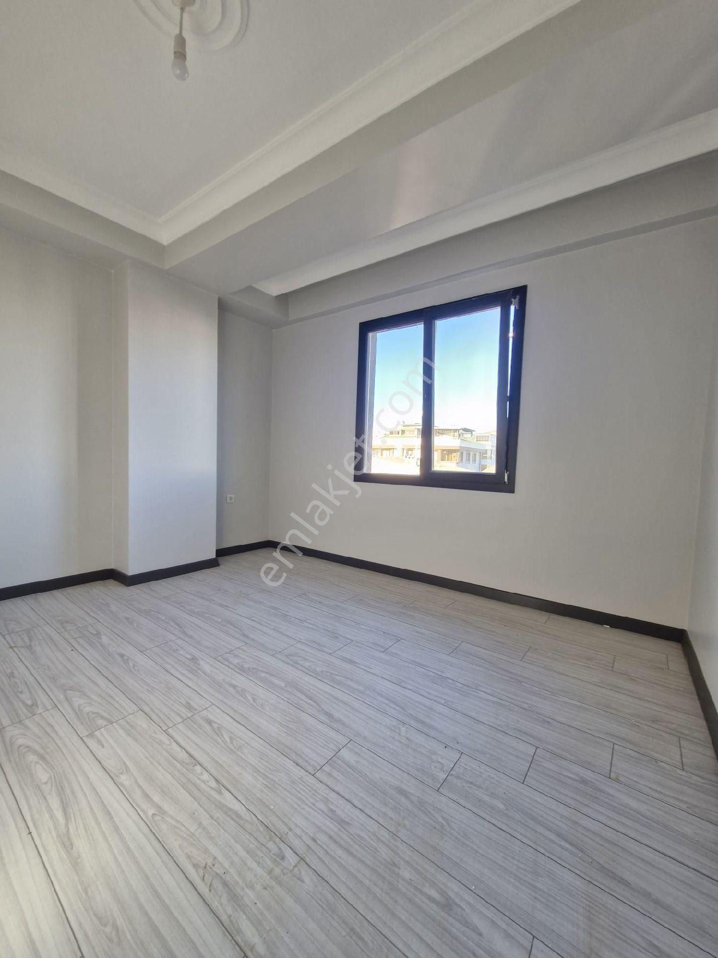 Küçükçekmece Cennet Mah. Satılık Ön Cephe 170 M2 Sıfır 3+2 Dublkes - Görsel 5