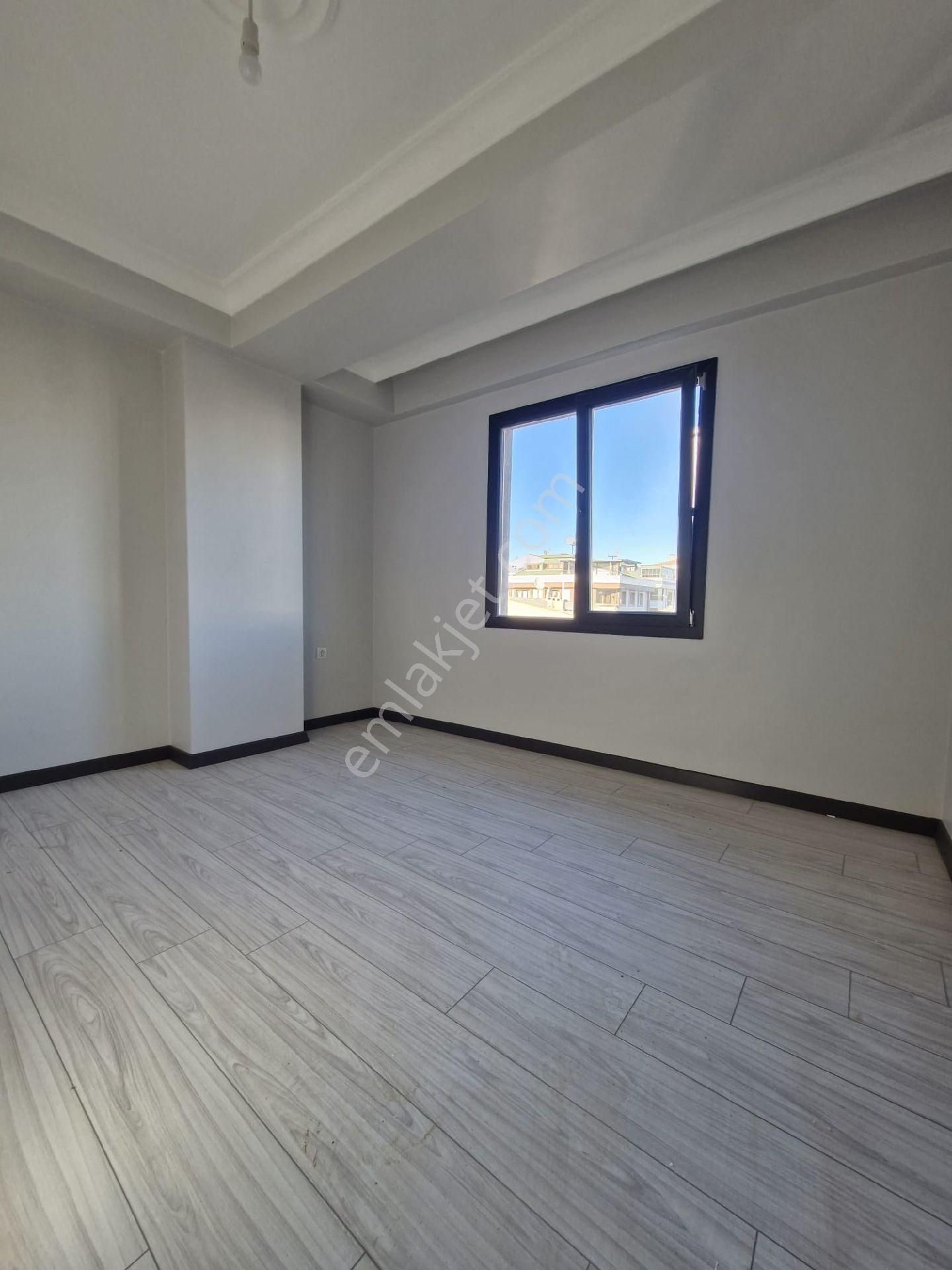 Küçükçekmece Cennet Mah. Satılık Ön Cephe 170 M2 Sıfır 3+2 Dublkes - Görsel 8