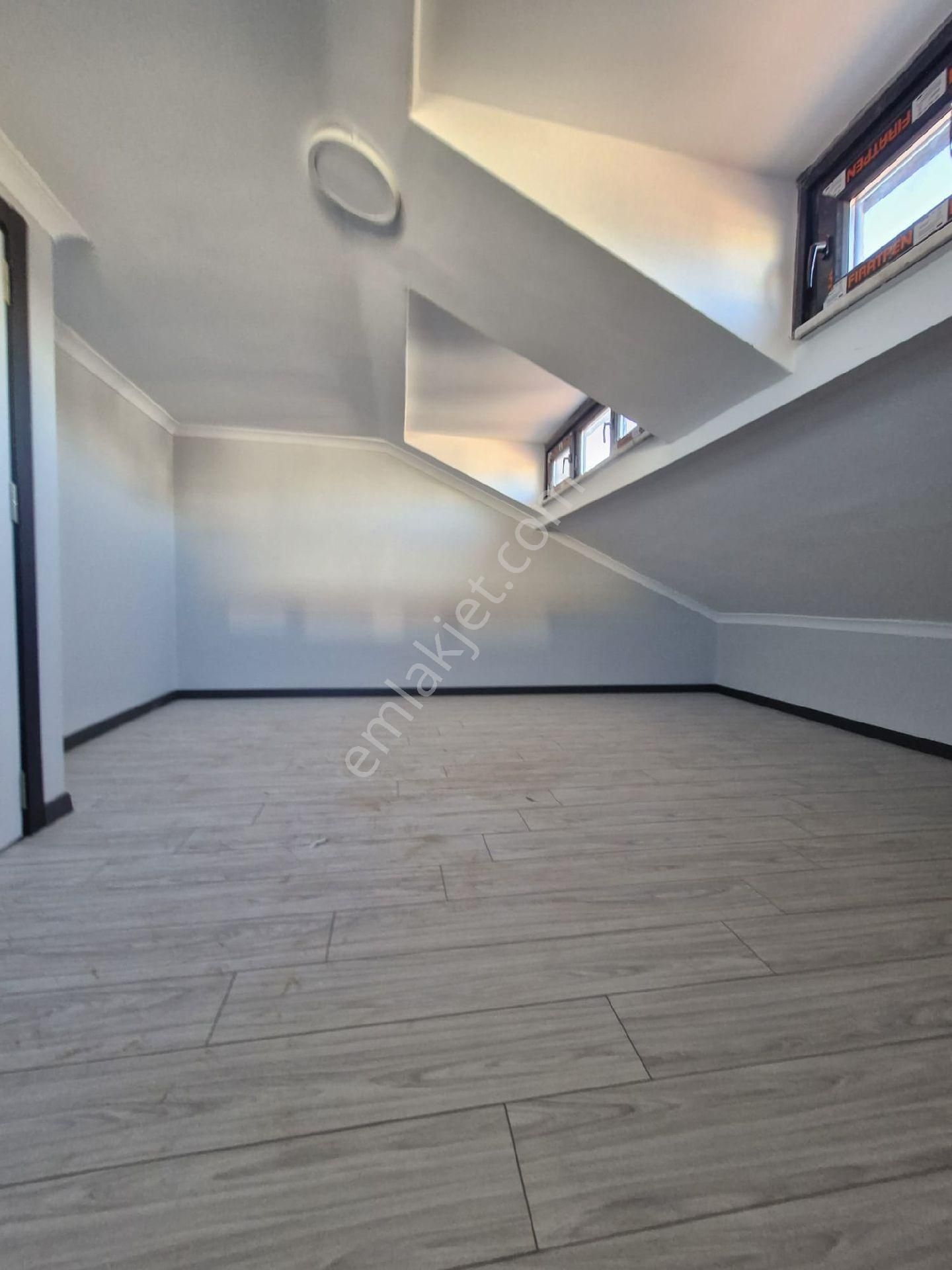 Küçükçekmece Cennet Mah. Satılık Ön Cephe 170 M2 Sıfır 3+2 Dublkes - Görsel 21