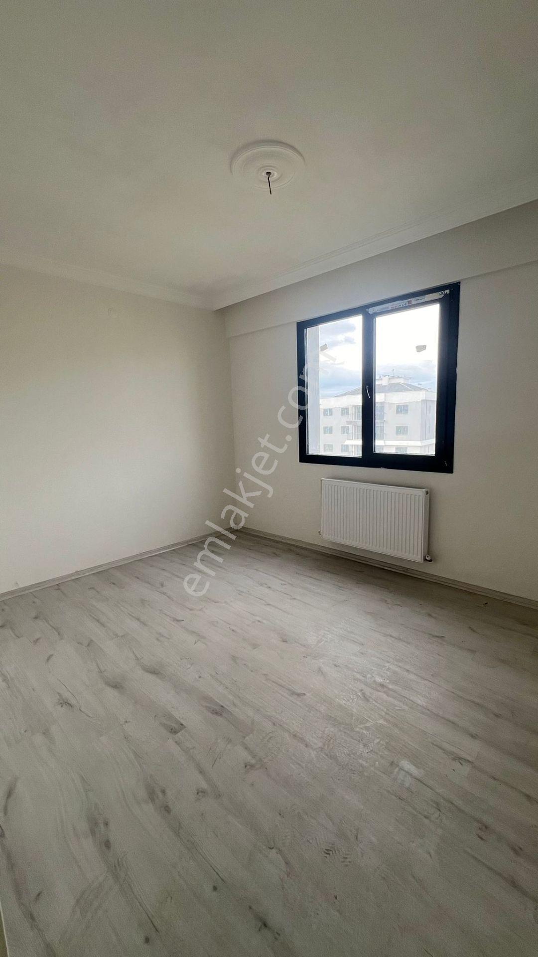Emlak/tur'dan Manisa Turgutlu Ergenekon Mah Hesaplı Daire - Görsel 22