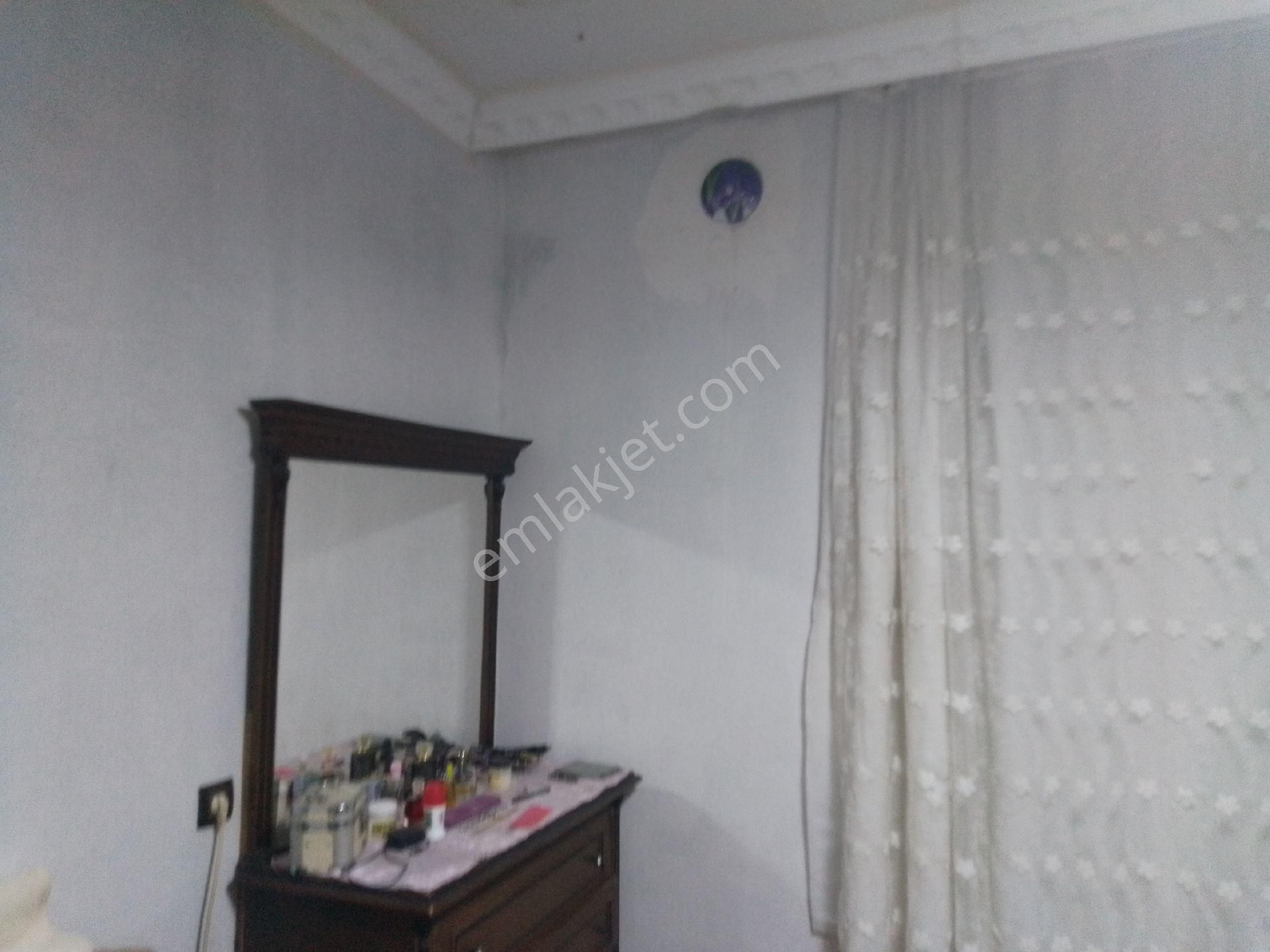 Satılık Bahçeli Ve 2500 M2 Arsasıyla - Görsel 11