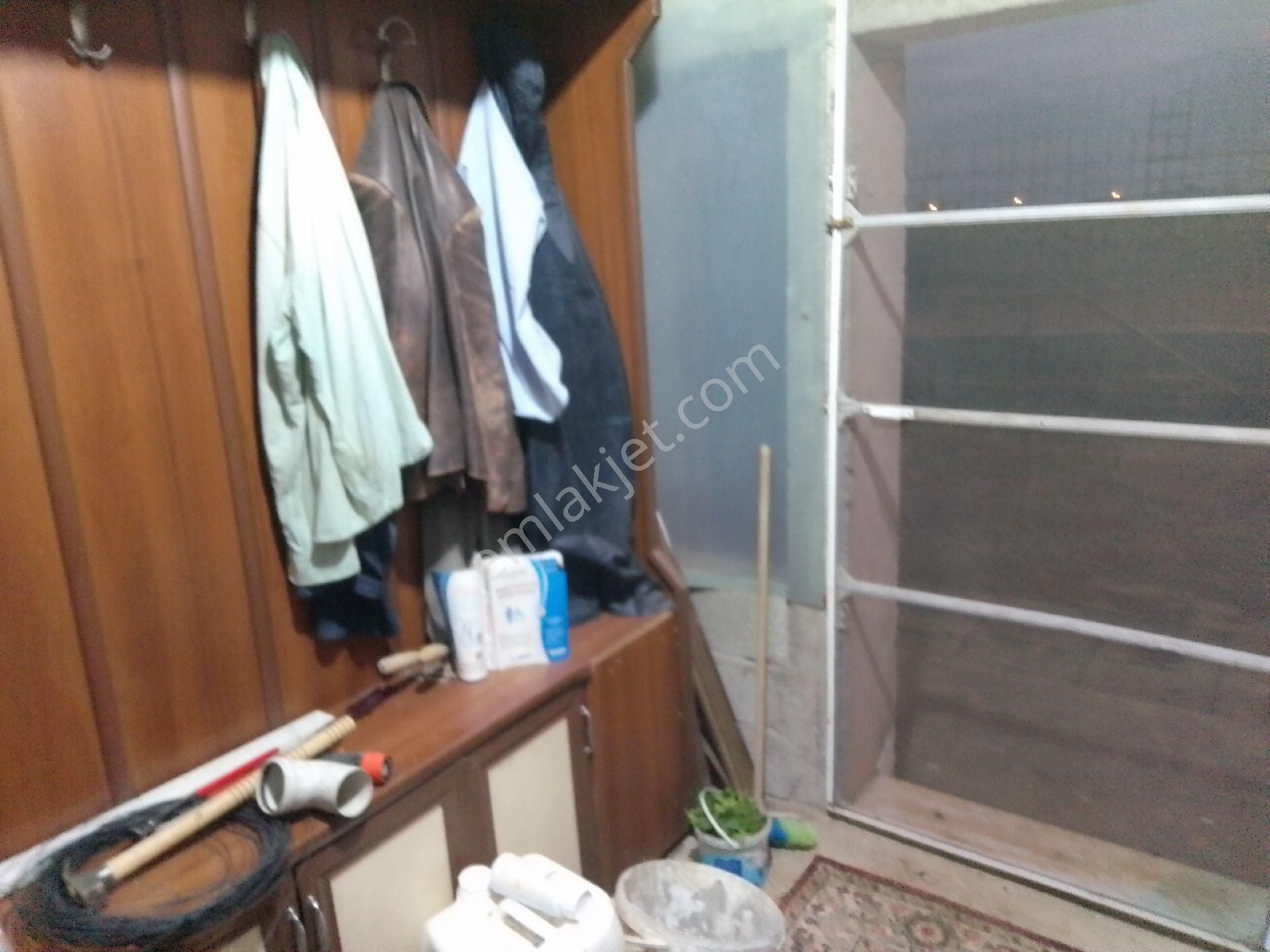 Satılık Bahçeli Ve 2500 M2 Arsasıyla - Görsel 17