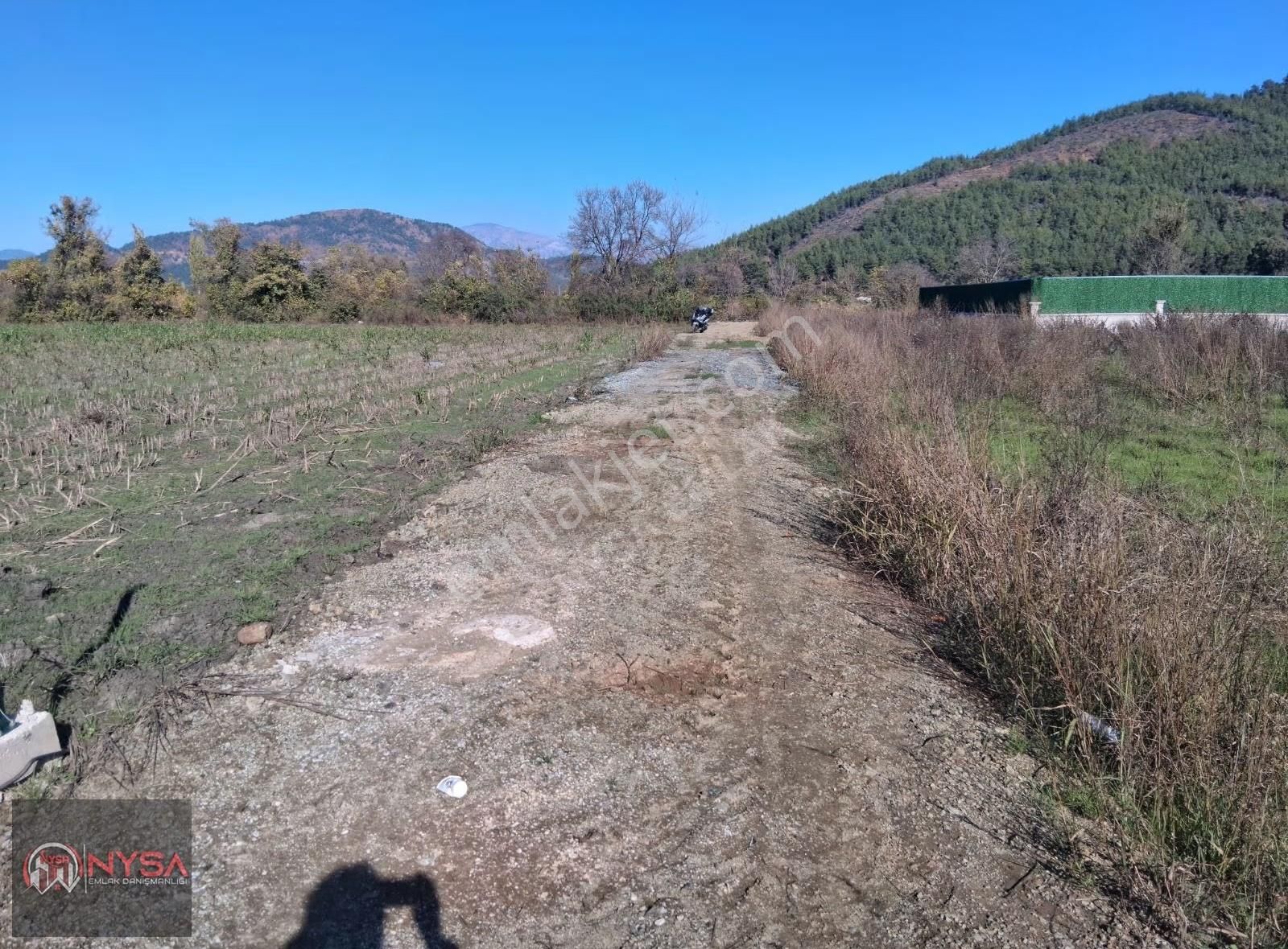 Nysa Emlak'tan 2.700 M2 Satılık Rızai Taksimli Hisseli Tarla - Görsel 19