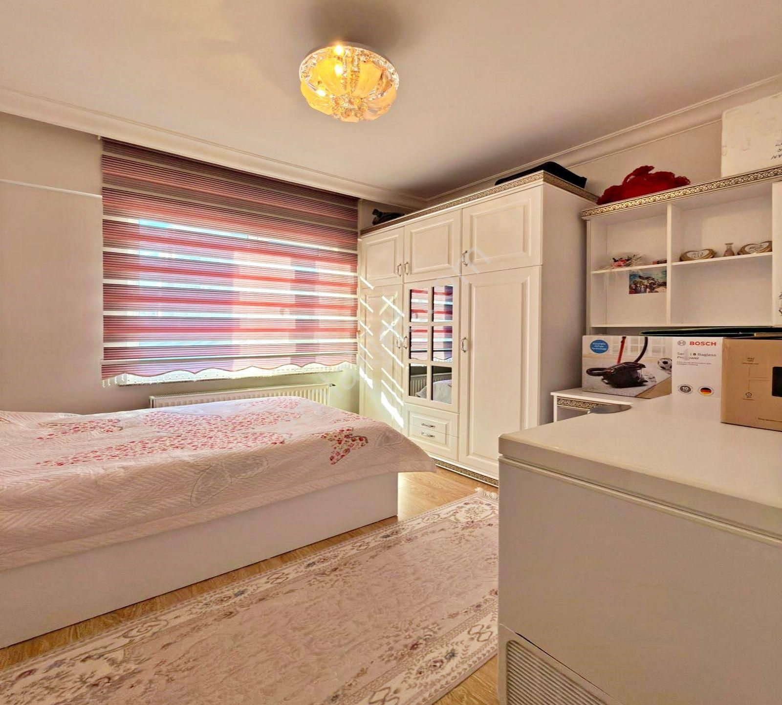 Beylikdüzünde Site İçi Full Yapılı Acil Satılık 3+1 175m² Daire - Görsel 25