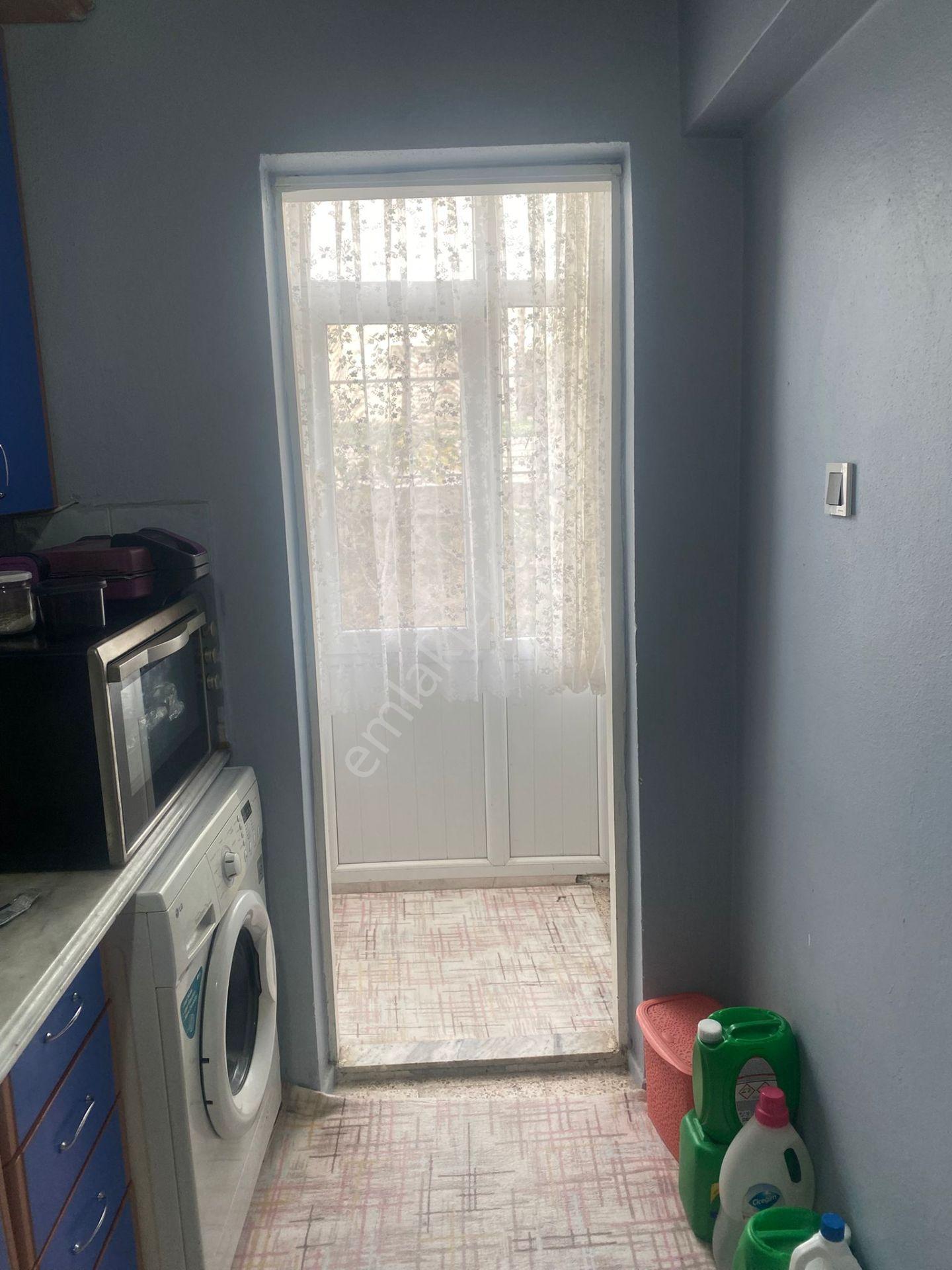 Karababağlar Yurtoğlu Mah. 2+1 Eşyalı Kiralık Ev - Görsel 6